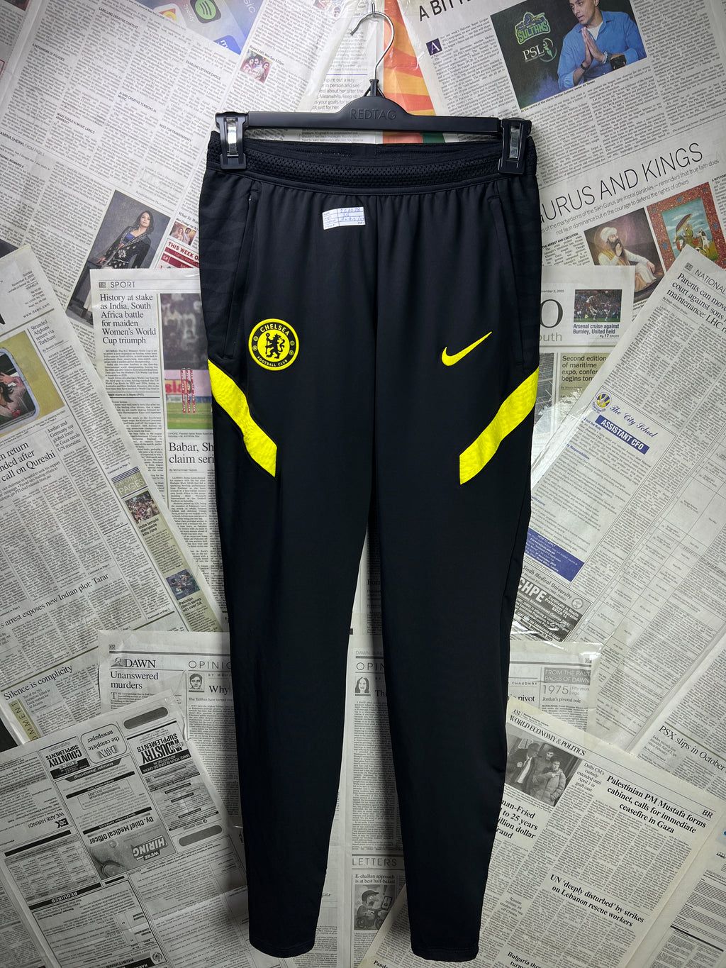 N*ke® Waist: 26" to 28" | Black | Chelsea Trouser | 2643 - Genuine Maal