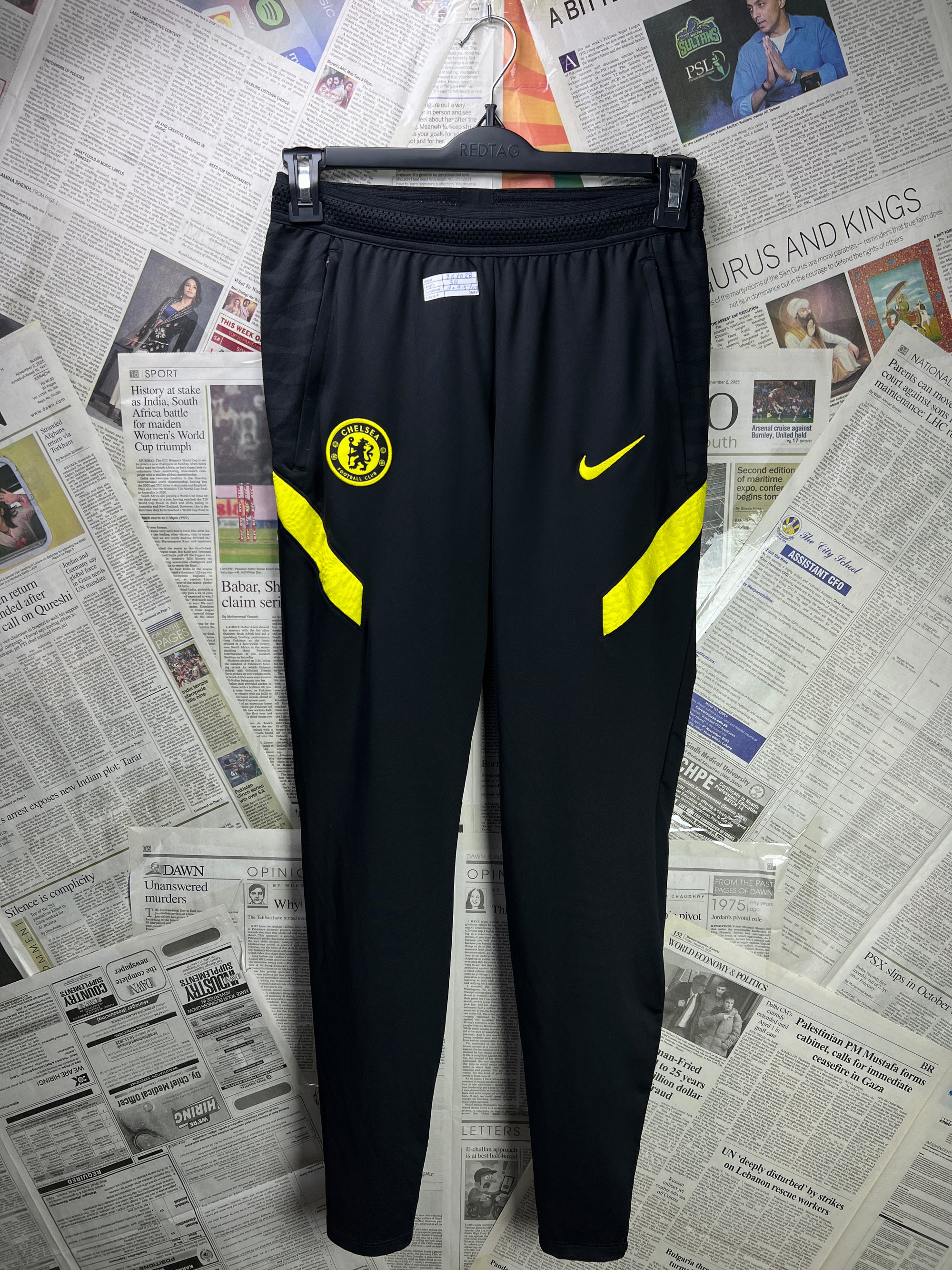 N*ke® Waist: 26" to 28" | Black | Chelsea Trouser | 2643 - Genuine Maal