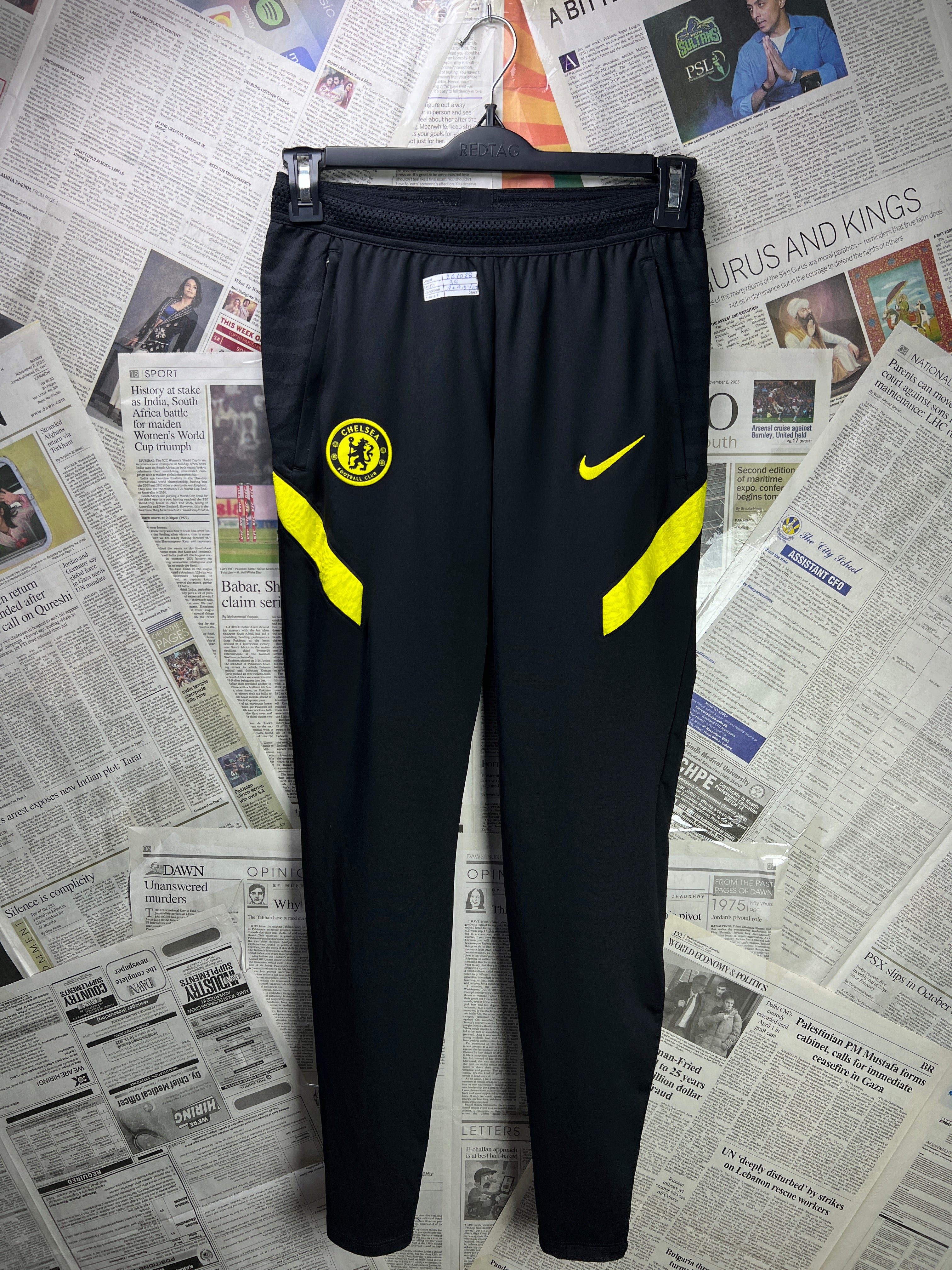 N*ke® Waist: 26" to 28" | Black | Chelsea Trouser | 2643 - Genuine Maal