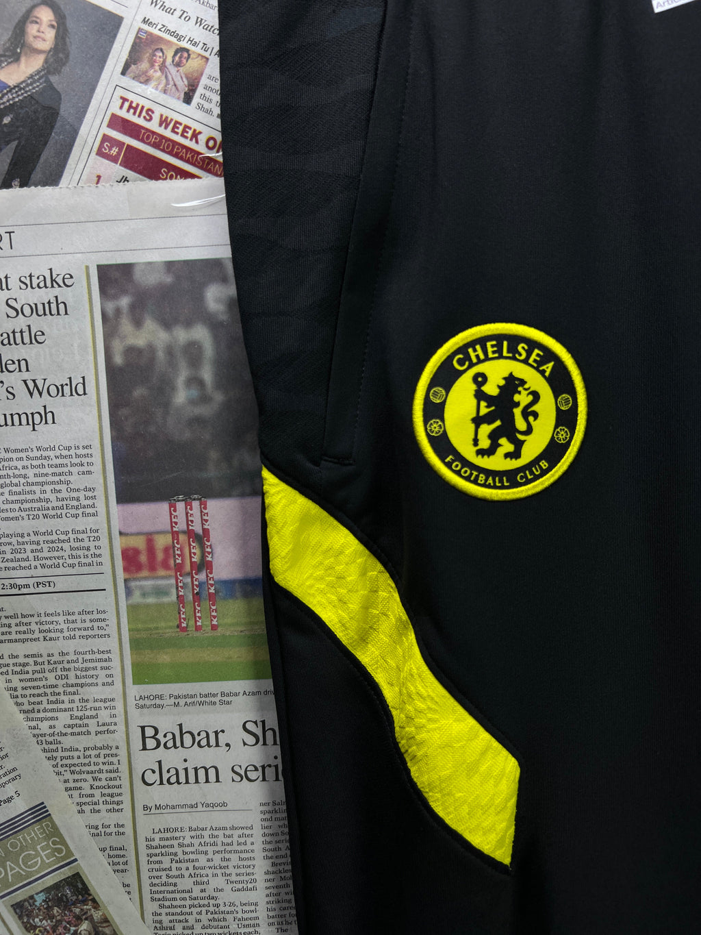 N*ke® Waist: 26" to 28" | Black | Chelsea Trouser | 2643 - Genuine Maal