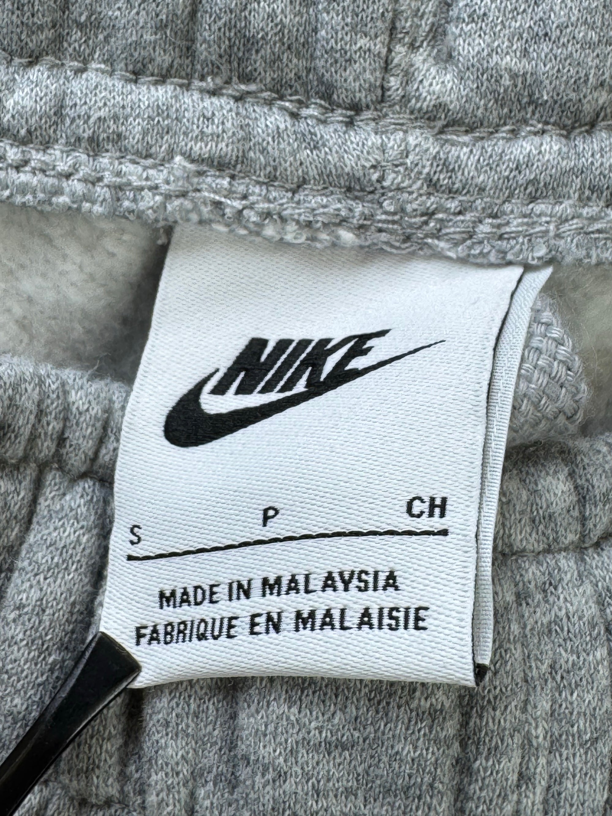 N*ke® Waist: 28" to 30" | Grey | Shorts | Cotton - Poly | Inner Fleece | 1593 - Genuine Maal