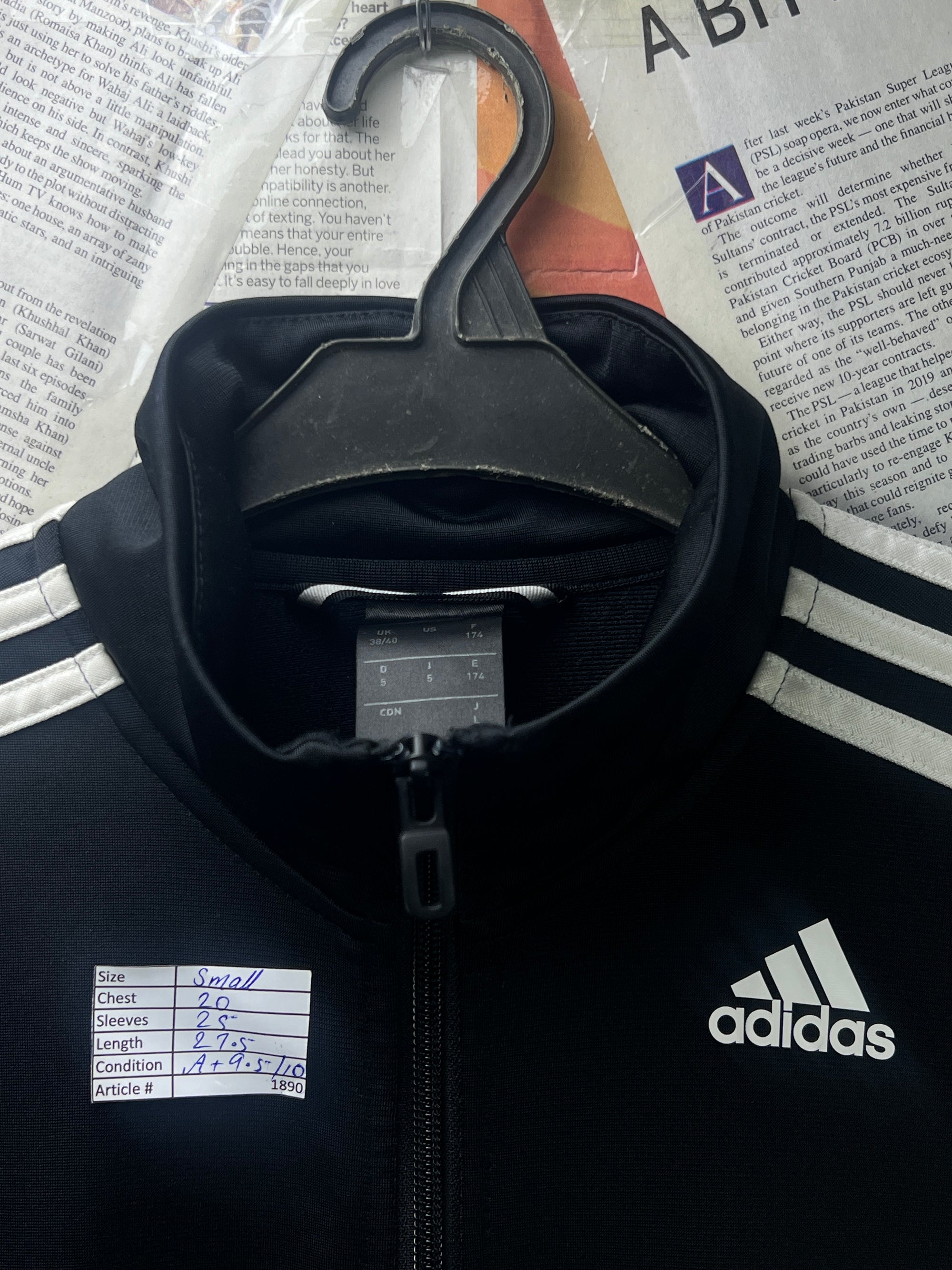 Adid*s® Small | Chest: 20" | Black | Jacket | 1890 - Genuine Maal