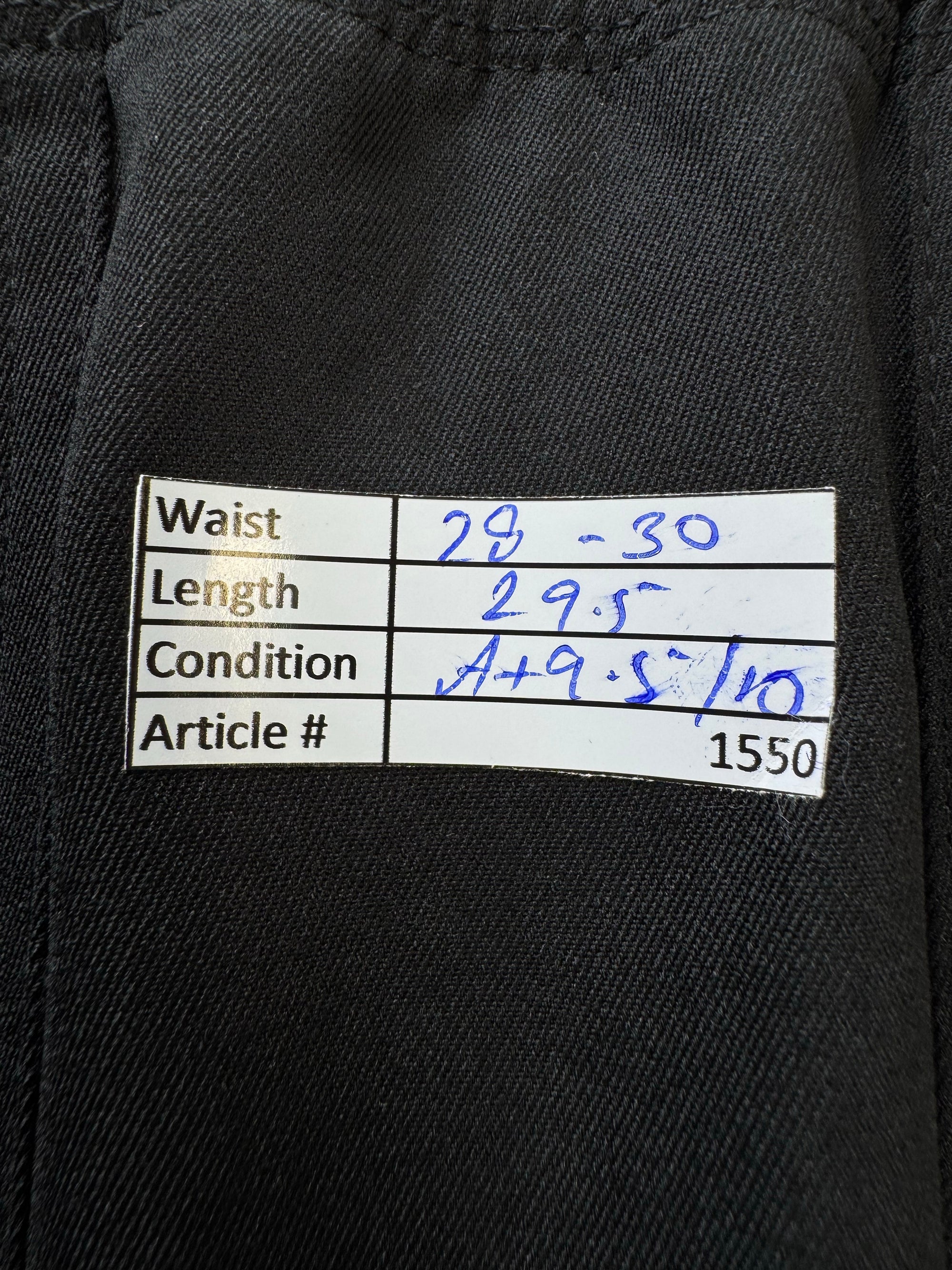 ® Waist: 28" to 30" | Black | 3 - Quarters Shorts | Poly - Spandex | 1550 - Genuine Maal