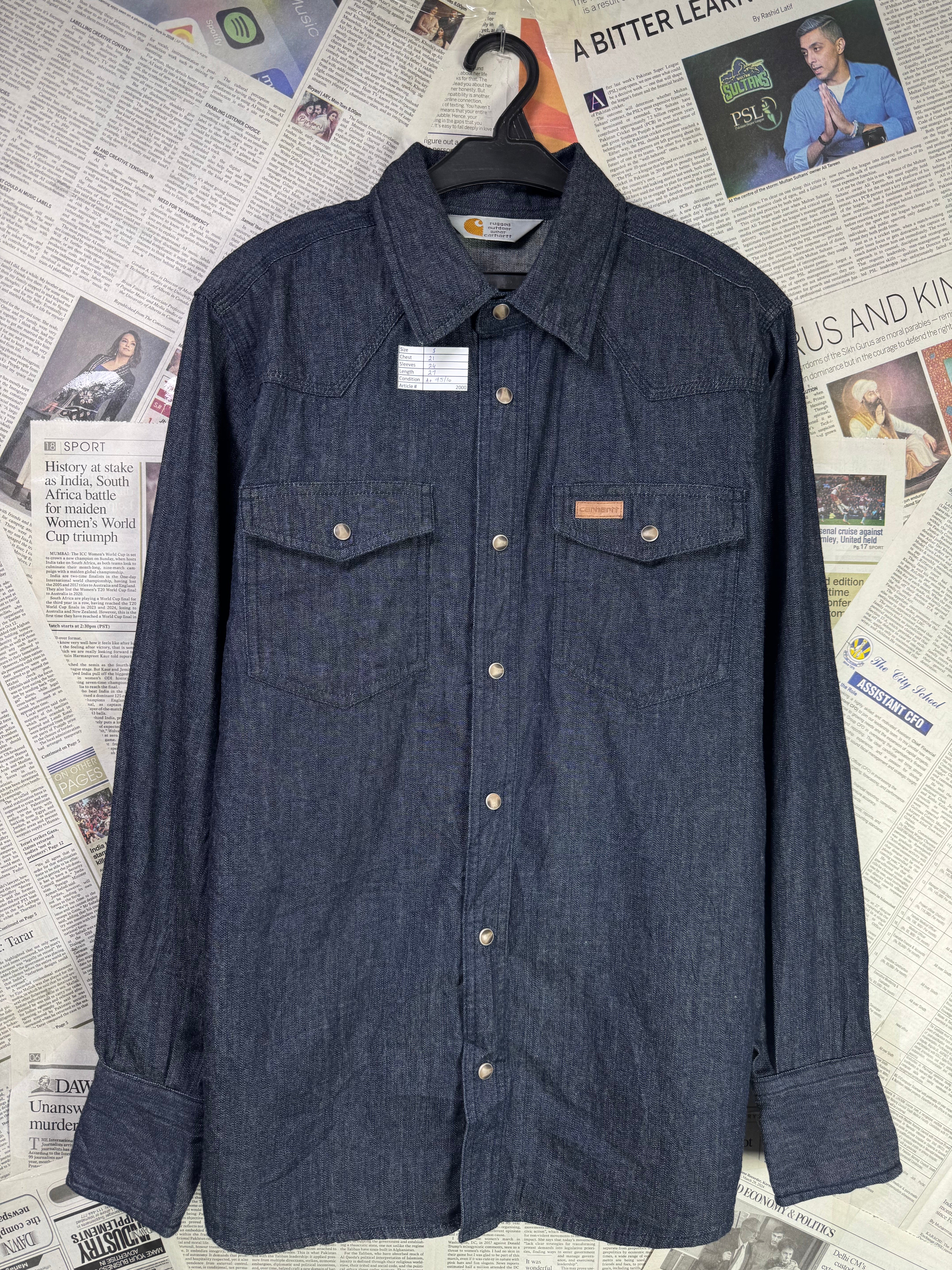 Carhartt® Small | Chest: 21" | Blue | VTG Denim Flame Resistant Shirt | Cotton | 2000 - Genuine Maal