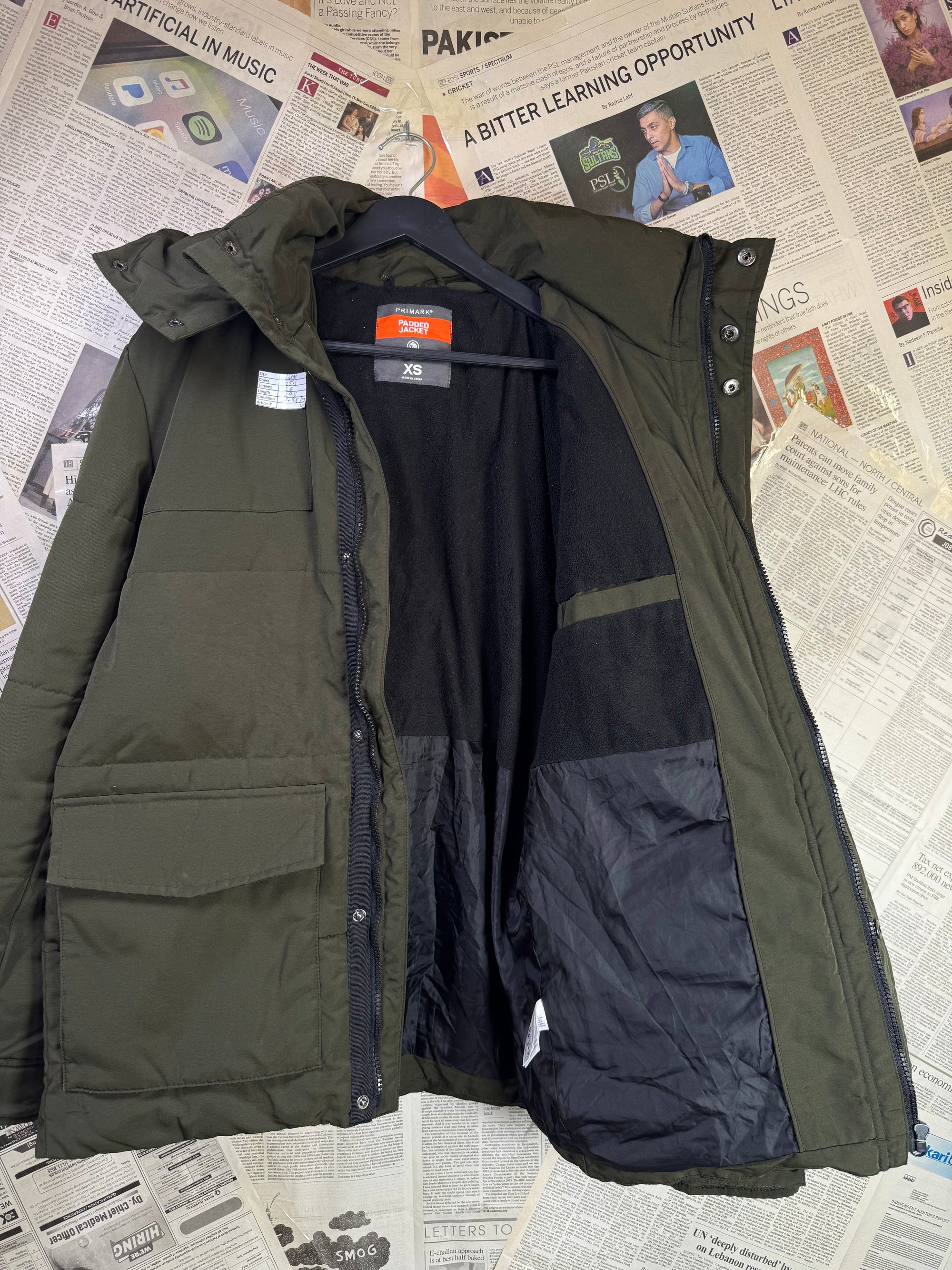 Primark® Medium | Chest: 22.5" inner | Dark Olive | Heavy Padded Jacket | Lining: Fleece | 2204 - Genuine Maal