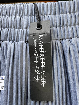 Maniere De Voir® Waist: 30" to 32" | Grey | Shorts | Poly - Elastane | 1630 - Genuine Maal