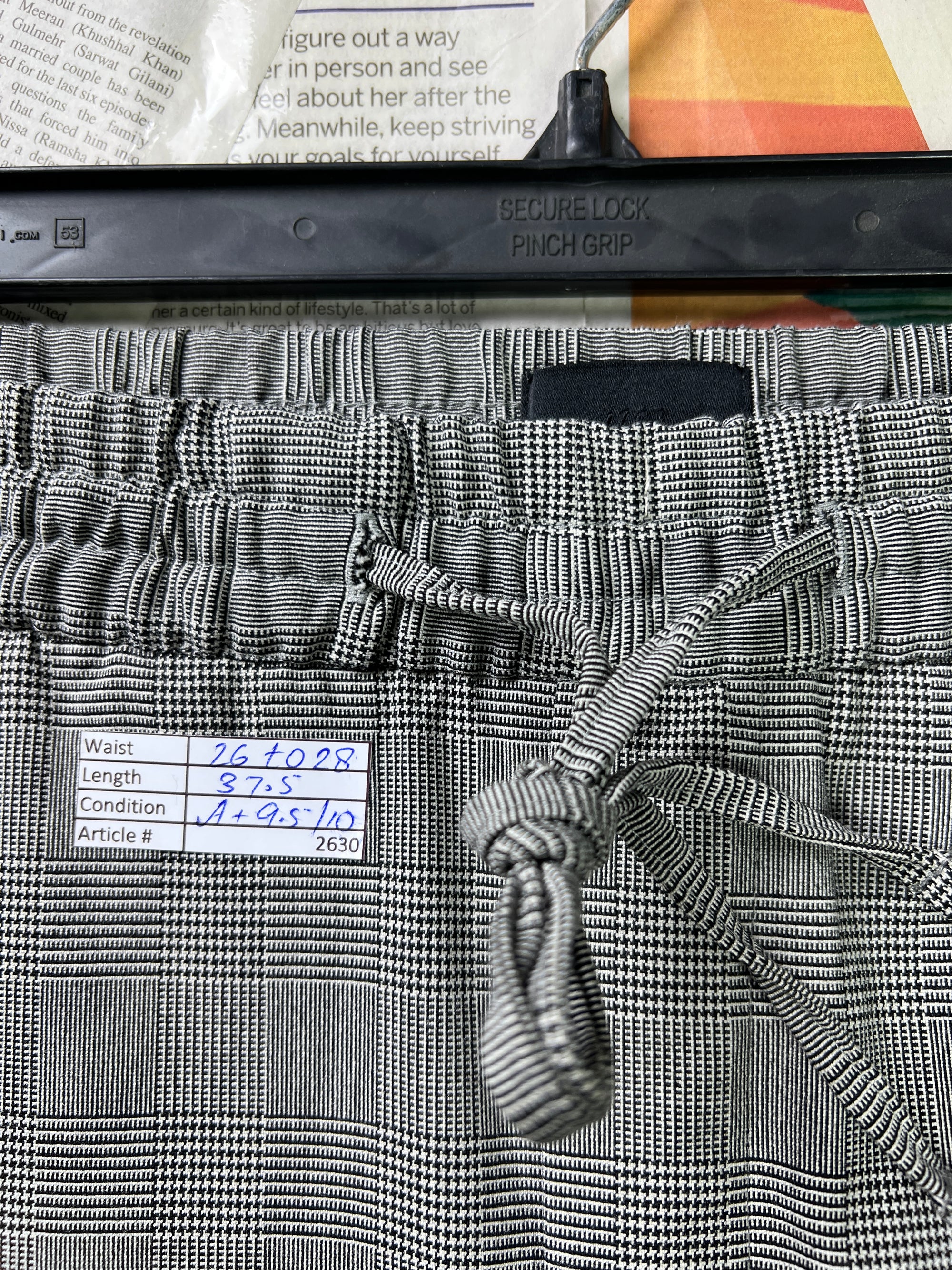 H&M® Waist: 26" to 28" | Houndstooth Pattern | Tapered Drawstring Trouser | 2630 - Genuine Maal