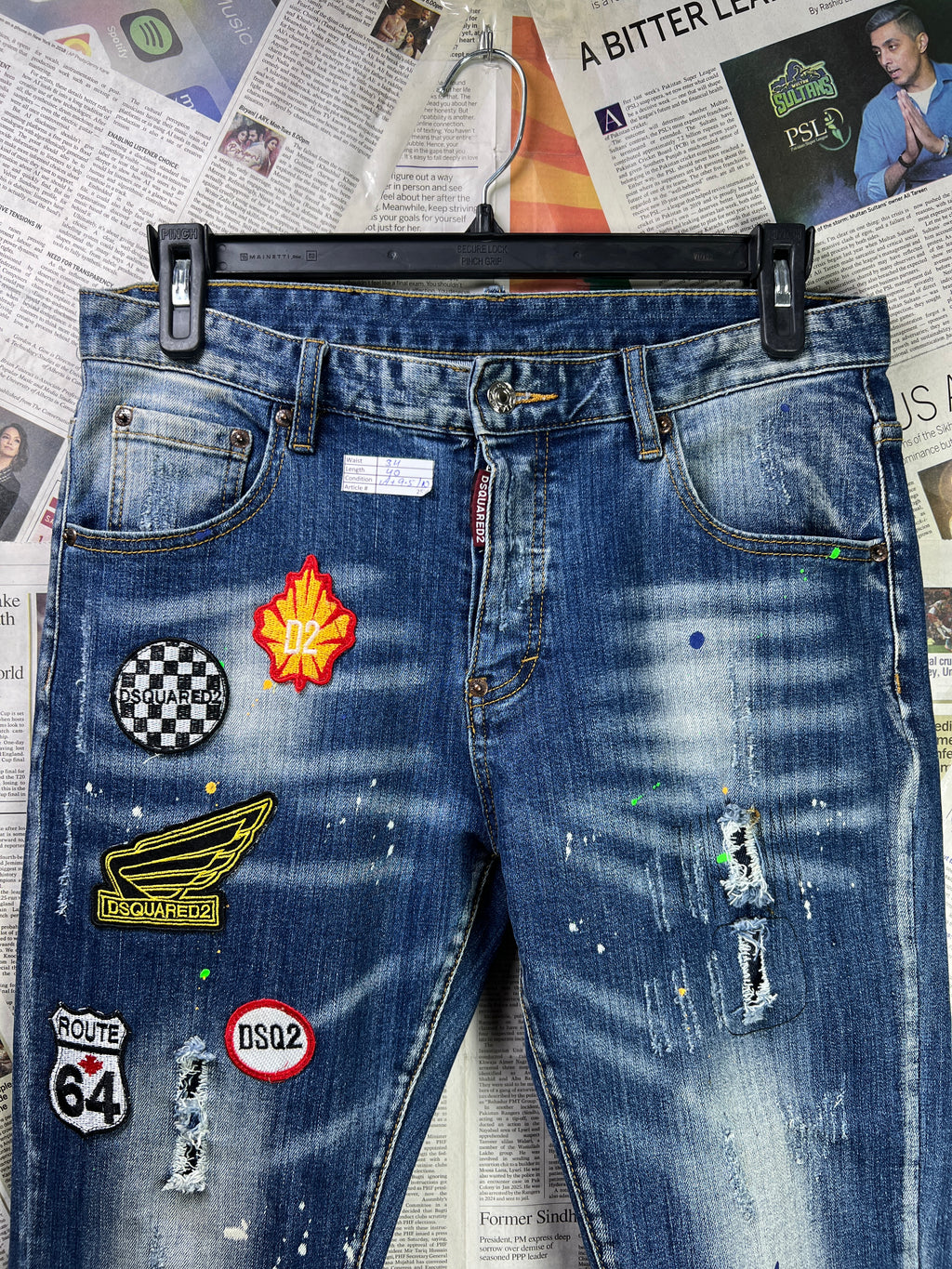 Women - DSQUARED® Waist: 34" | Blue | Distressed Denim Slim Fit Pants | 2598 | Made in Italy - Genuine Maal