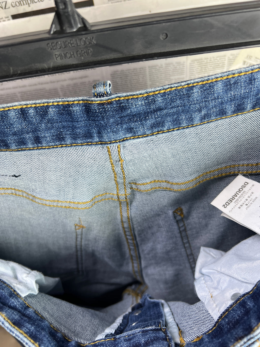 Women - DSQUARED® Waist: 34" | Blue | Distressed Denim Slim Fit Pants | 2598 | Made in Italy - Genuine Maal