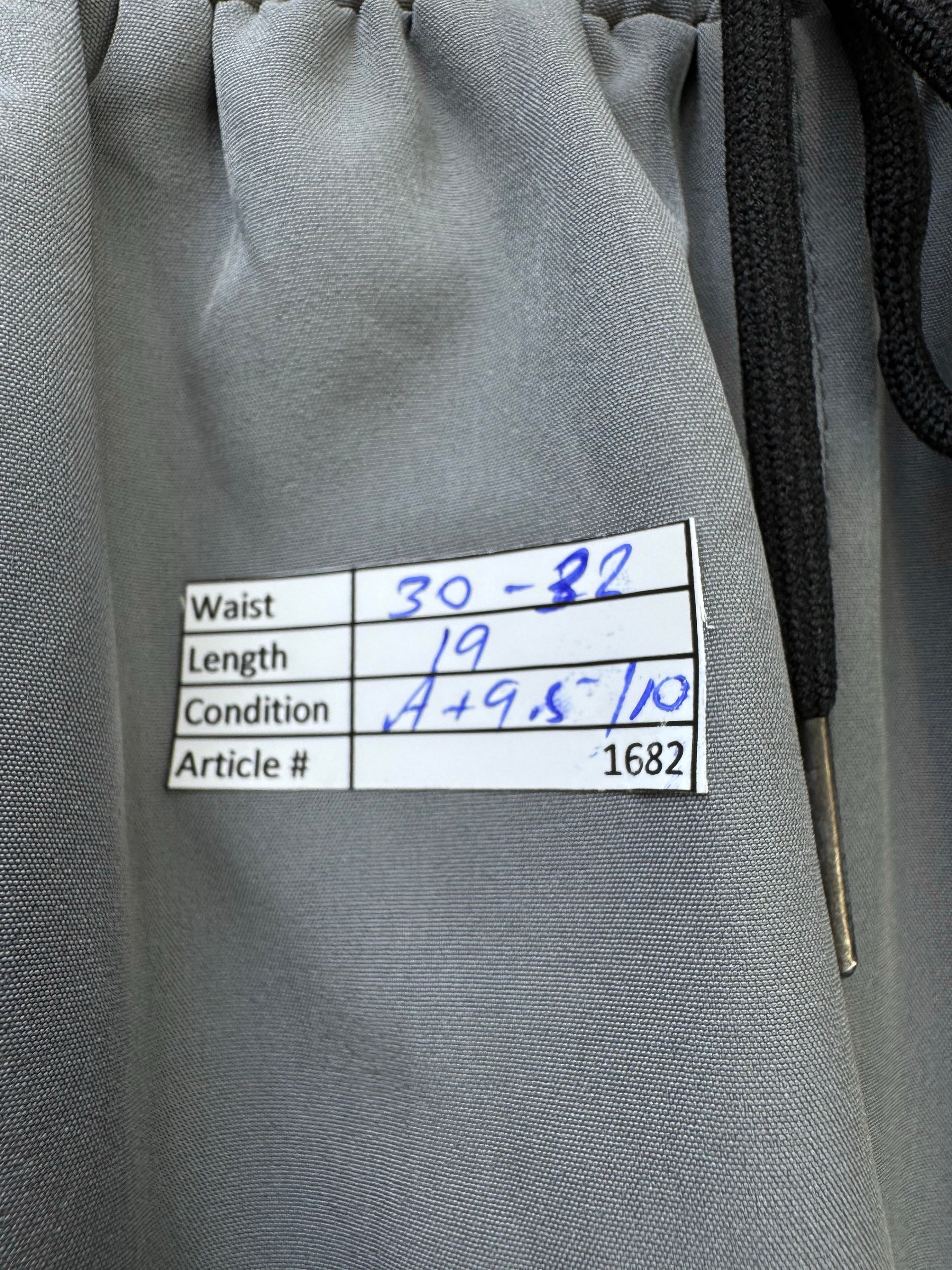 TechTraining® Waist: 30" to 32" | Grey | Sports Shorts | 1682 - Genuine Maal