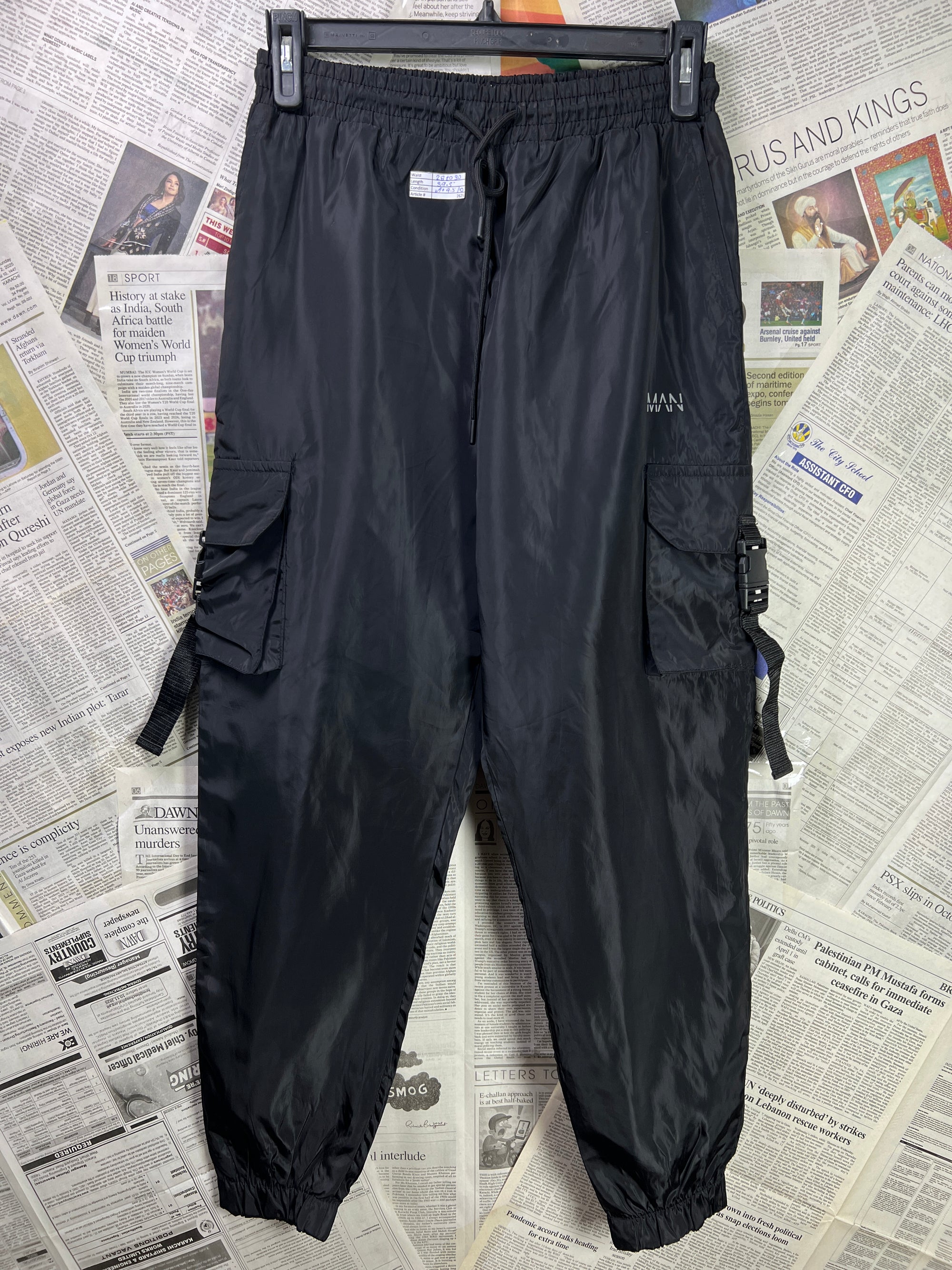 MAN® Waist: 28" to 30" | Black | Cargo Trouser | Poly | 2625 - Genuine Maal