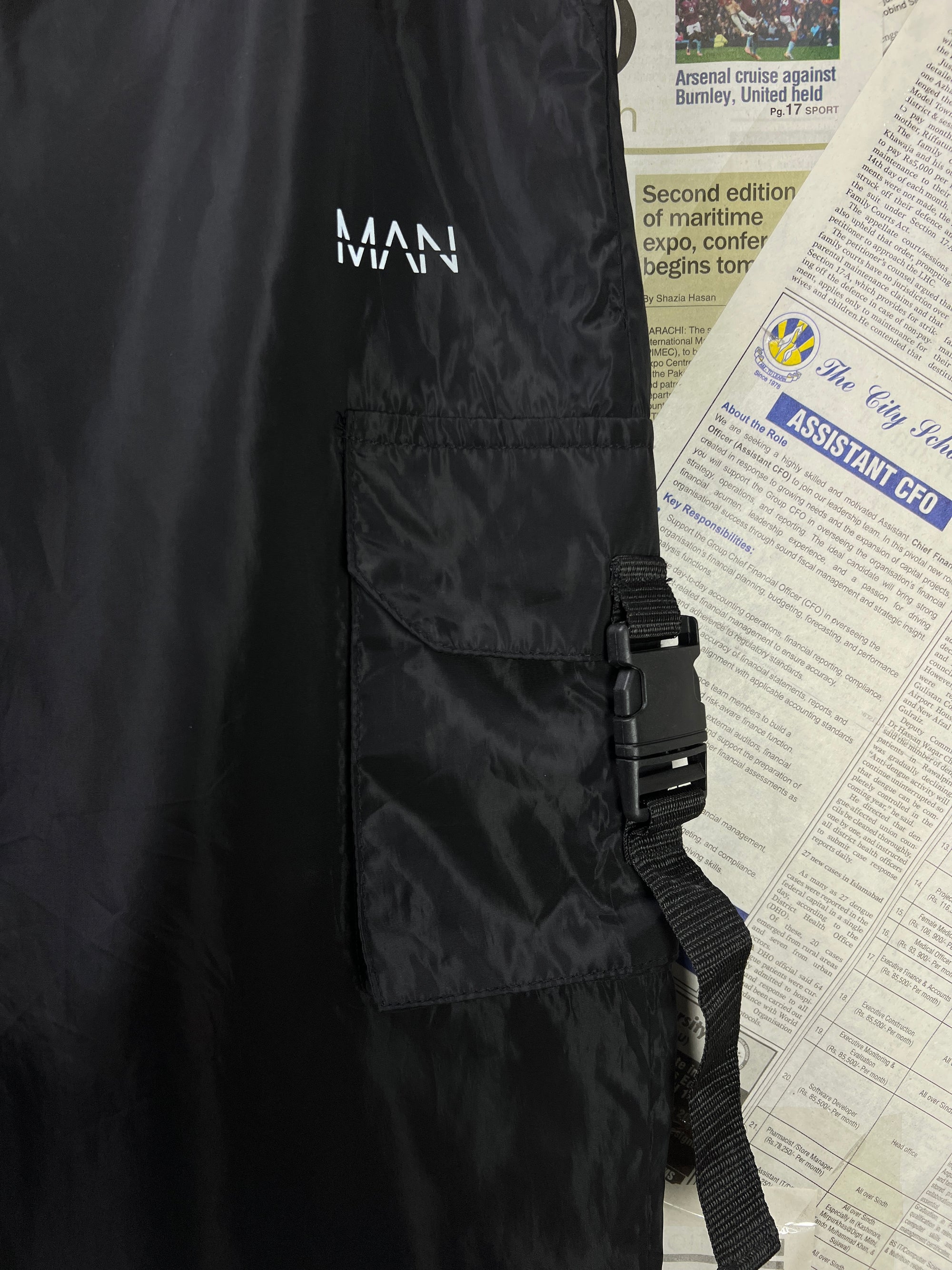 MAN® Waist: 28" to 30" | Black | Cargo Trouser | Poly | 2625 - Genuine Maal