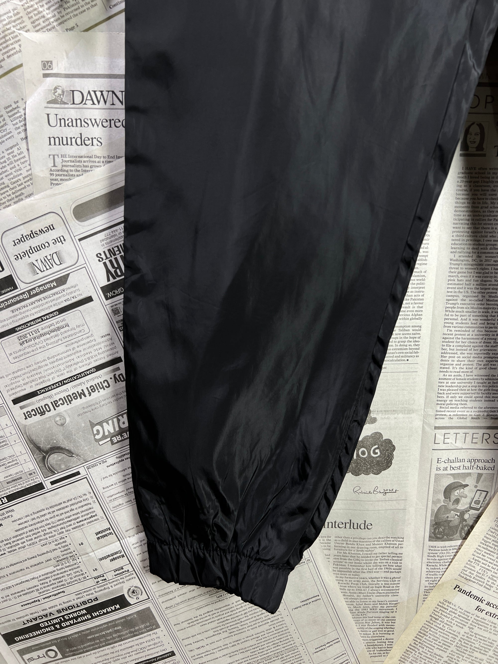 MAN® Waist: 28" to 30" | Black | Cargo Trouser | Poly | 2625 - Genuine Maal