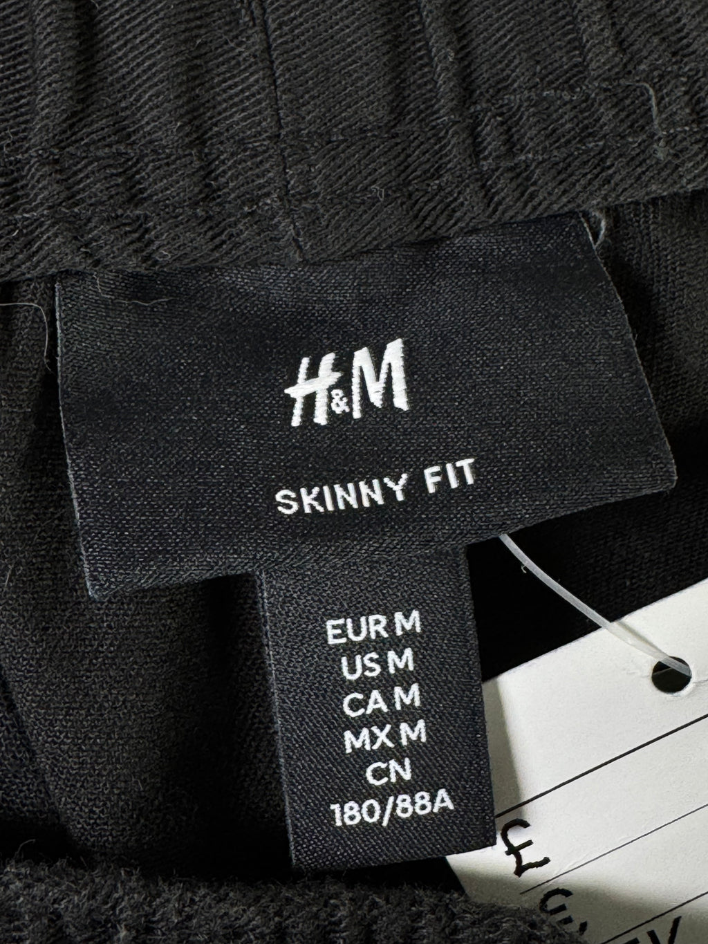 H&M® Waist: 32" | Black | Cargo Trouser | Fit: Skinny | Cotton - Elastane | 2670 - Genuine Maal