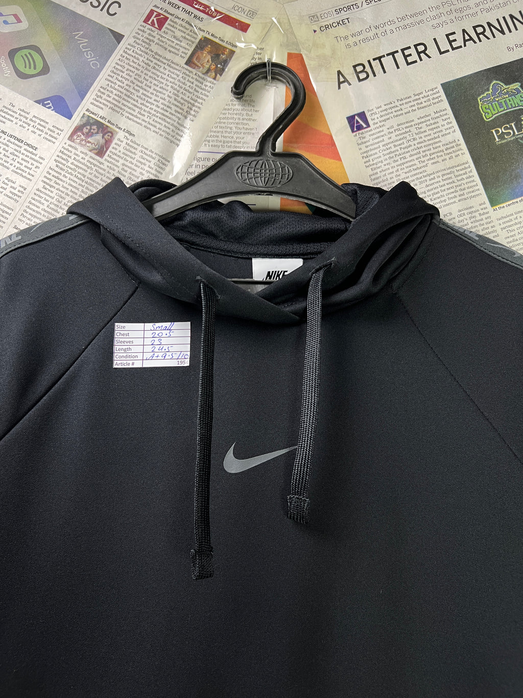 N*ke® Small | Chest: 20.5" | Black | Hoodie Pullover | Stretch Lining | 1954 - Genuine Maal