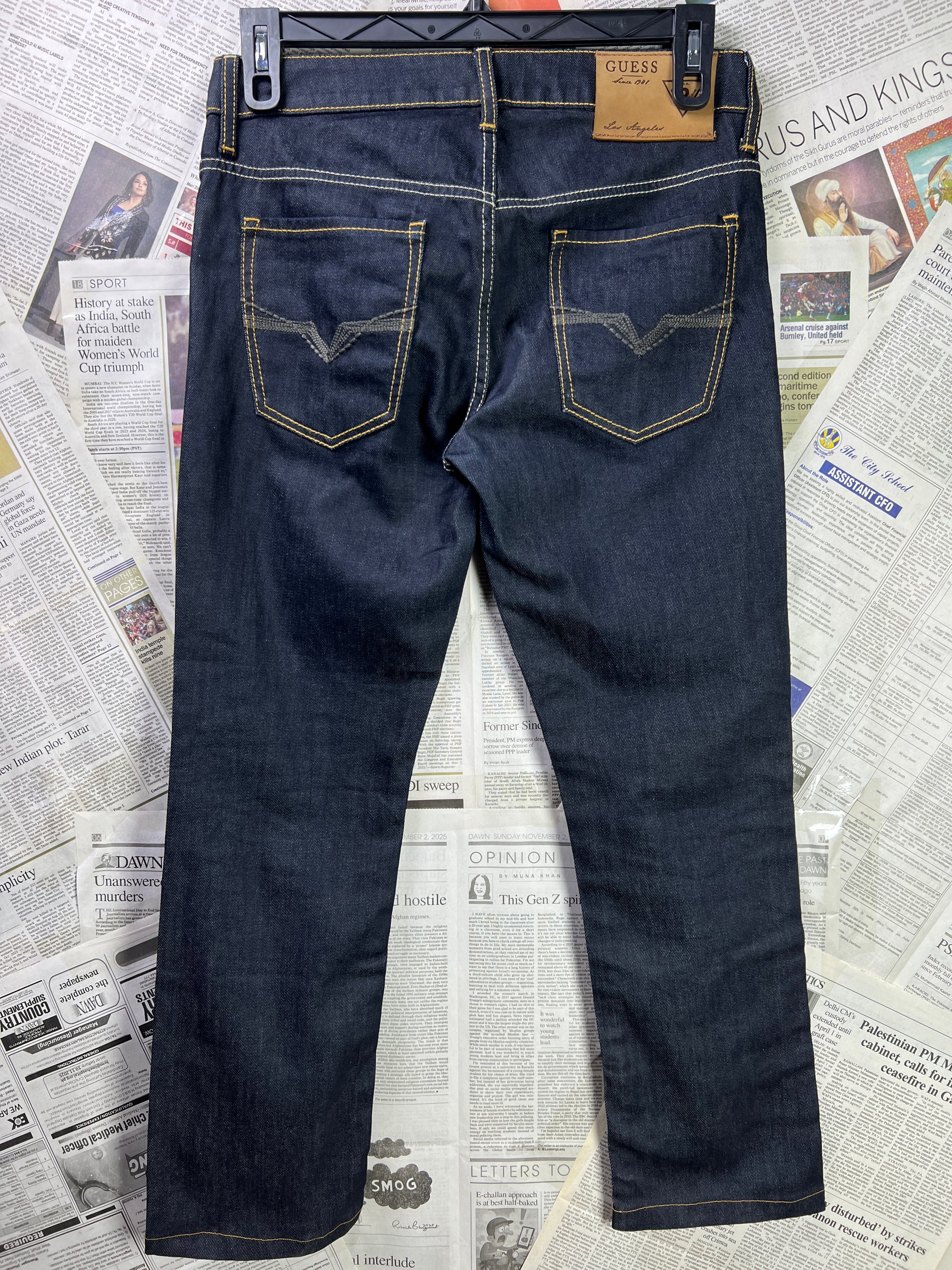 GUESS® Waist: 32" | Blue | Skinny Fit Denim Pant | 2597 - Genuine Maal
