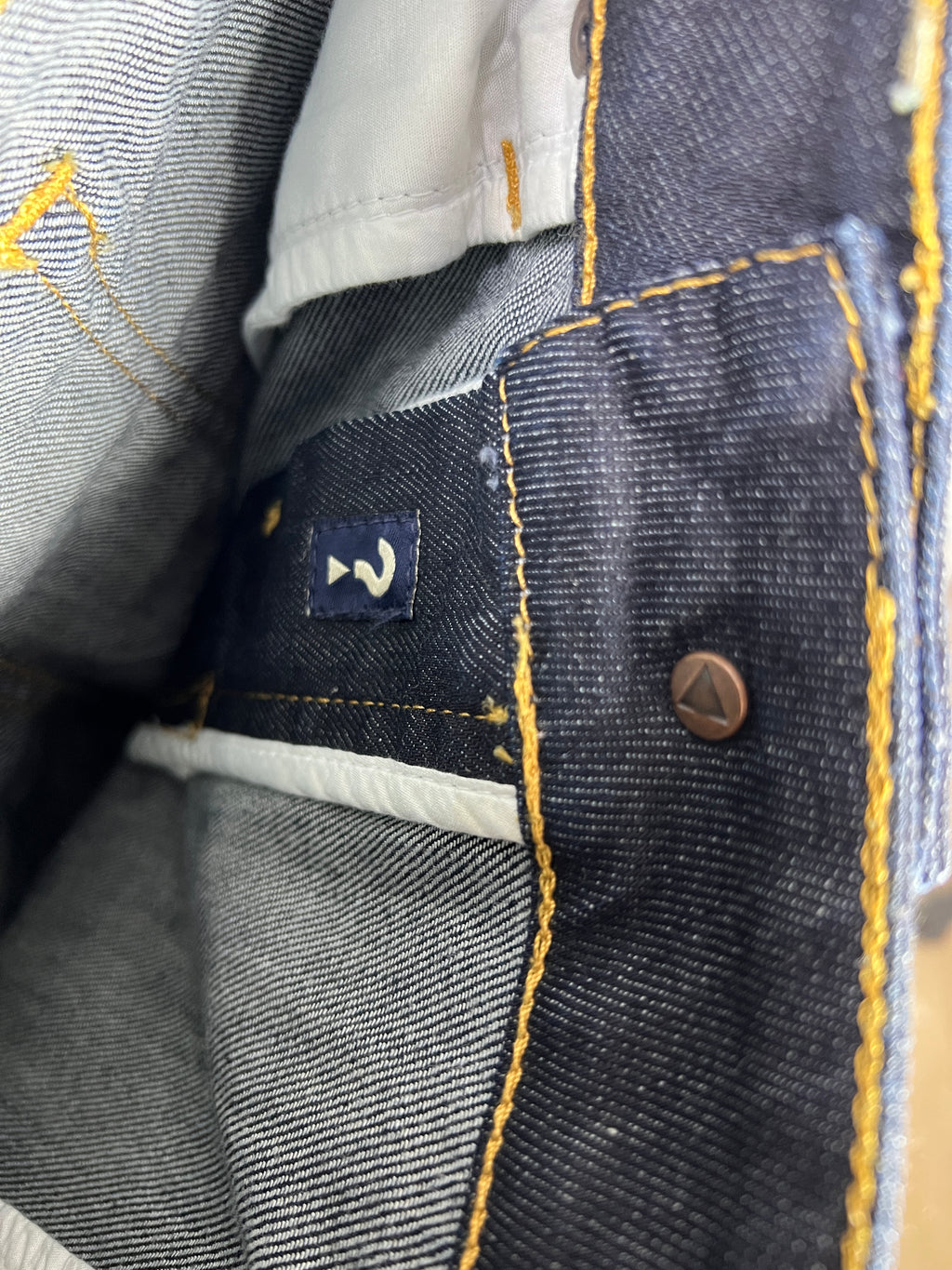 GUESS® Waist: 32" | Blue | Skinny Fit Denim Pant | 2597 - Genuine Maal