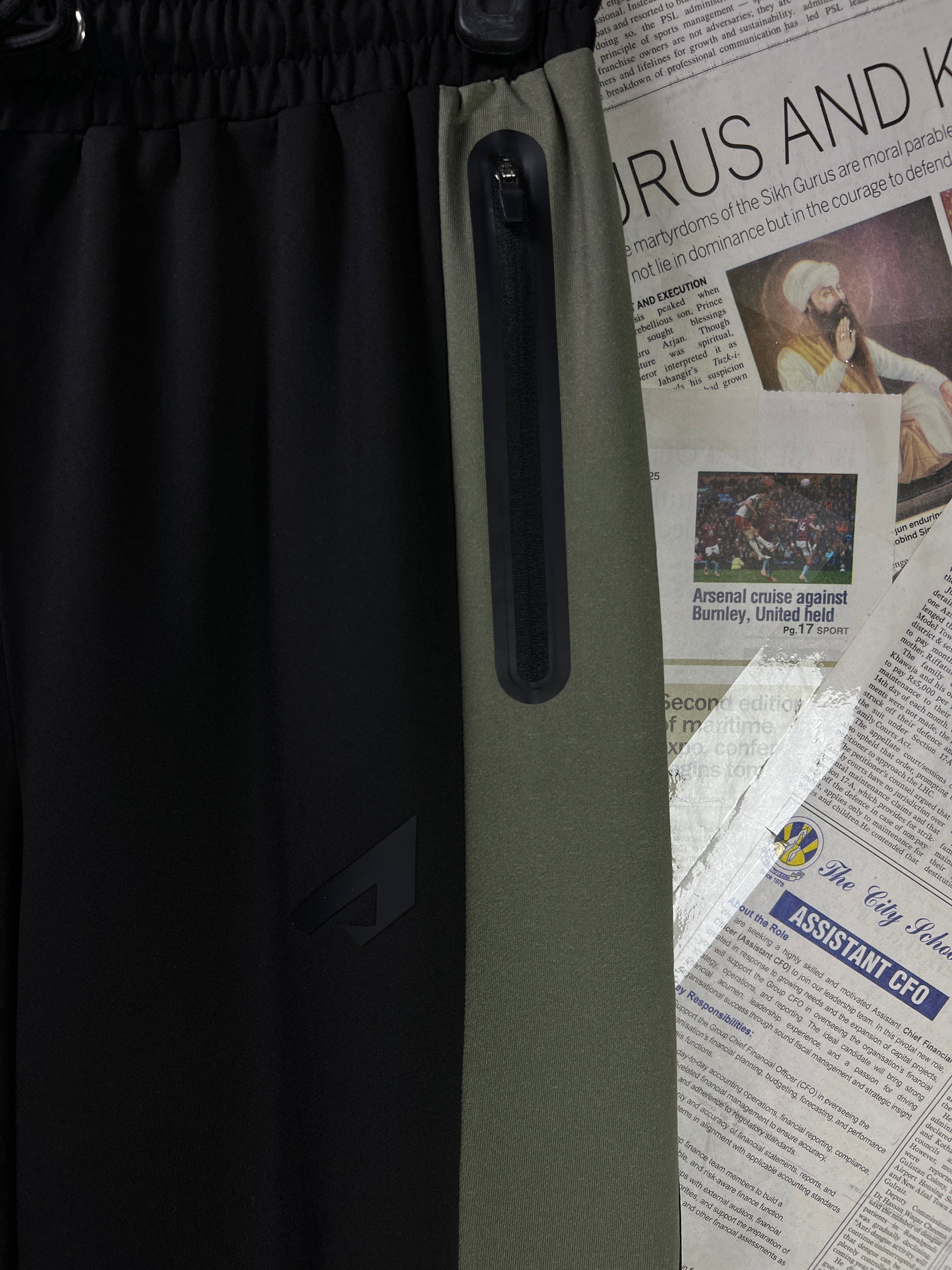 MAN® Waist: 28" to 30" | Black | Trouser | Stretched Lining | 2445 - Genuine Maal