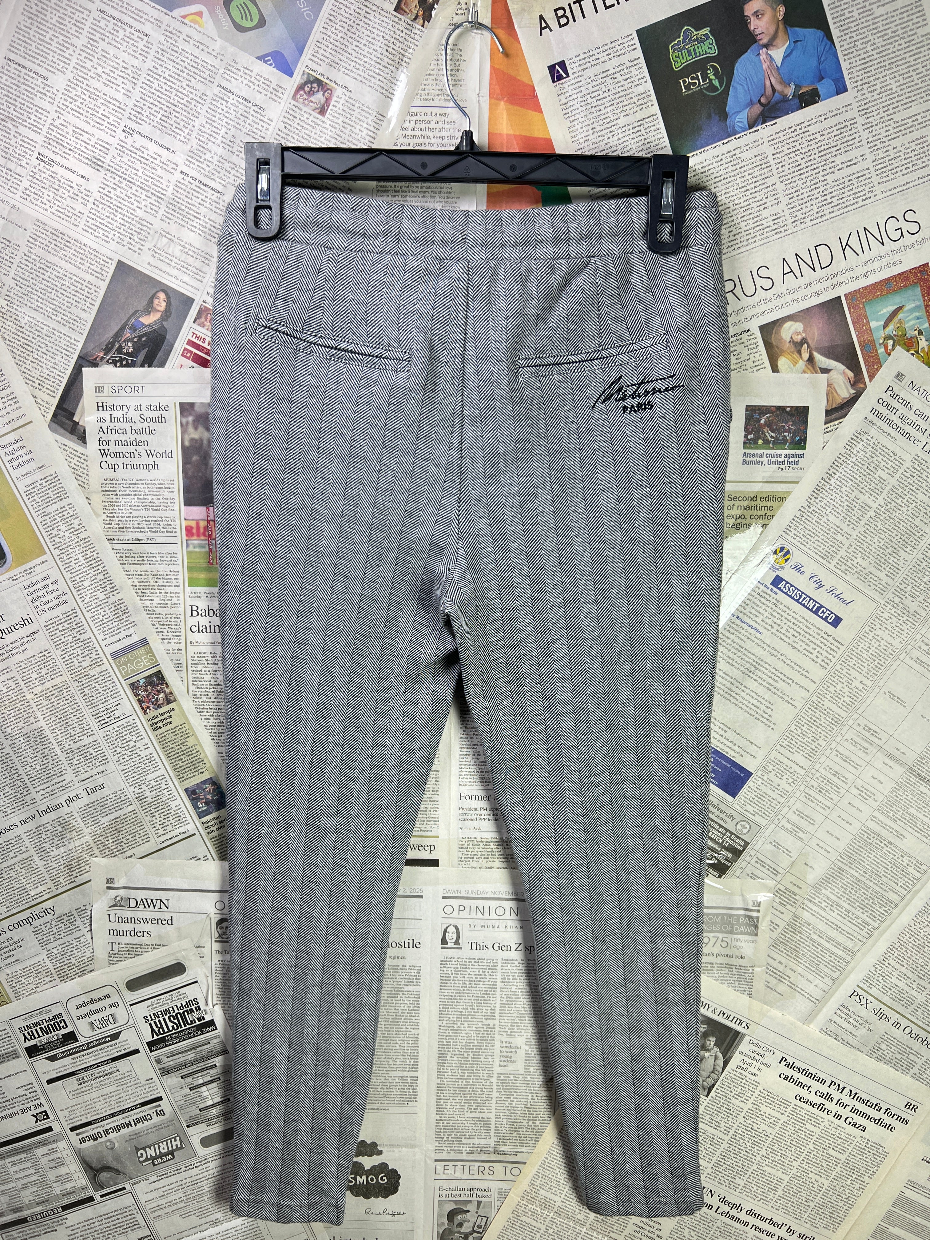 Metissier Paris® Waist: 32" | Grey | Pleated Trouser | 2444 - Genuine Maal