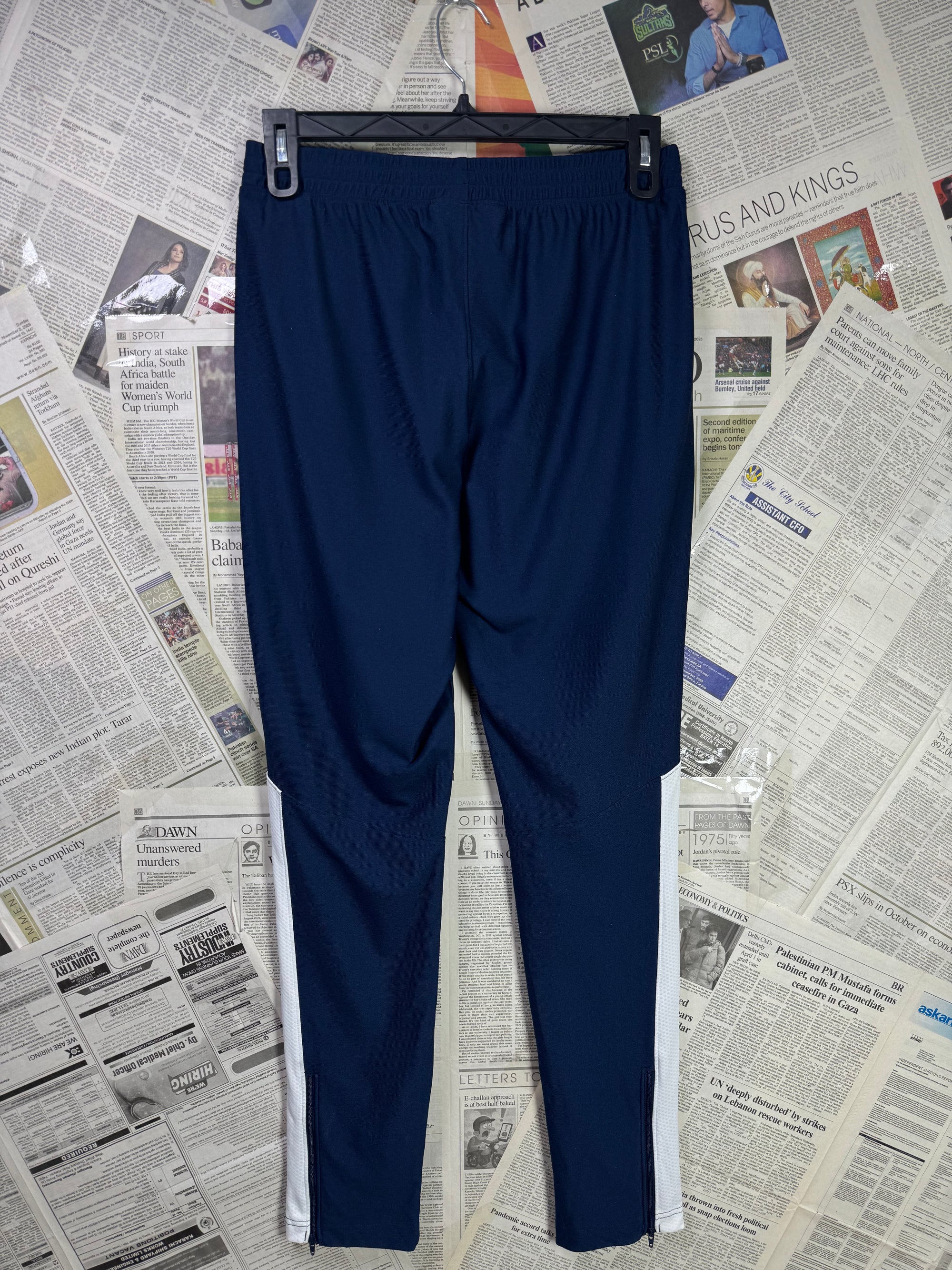 Under Arm*ur® Waist: 28" to 30" | Navy | Trouser | Inner: Stretch | 2652 - Genuine Maal