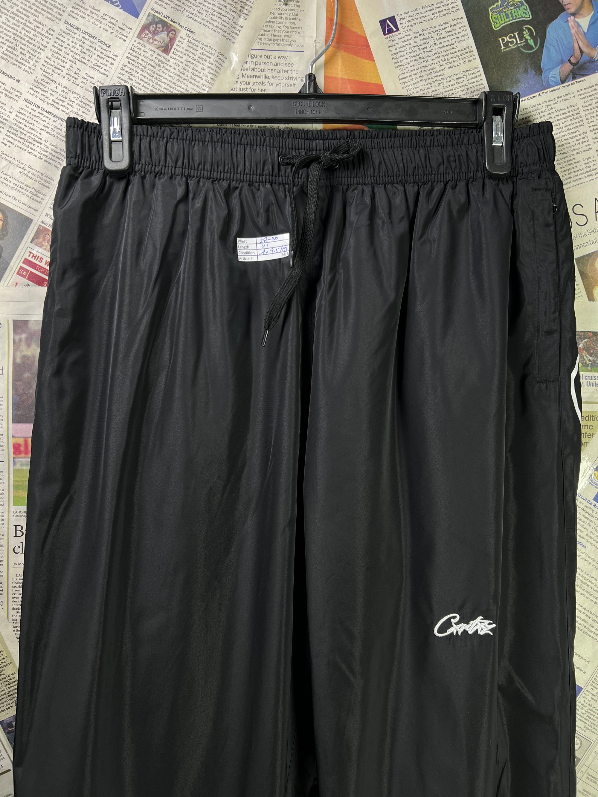 Corteiz® Waist: 28" to 30" | Black | Trouser | Mesh Lining | 2437 - Genuine Maal