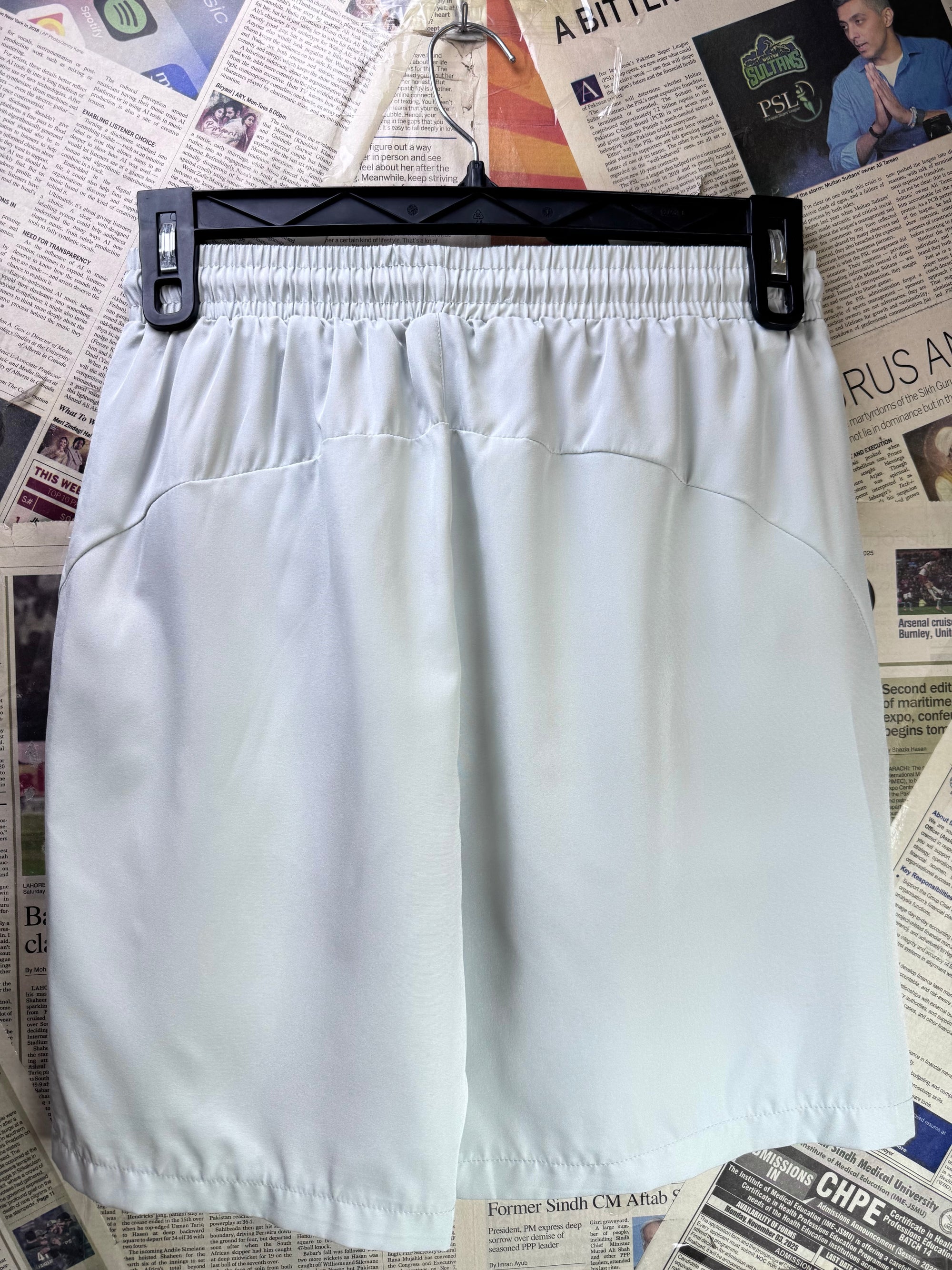 Manfinity® Waist: 28" to 30" | White | Gym Shorts | Poly - Elastane | 1688 - Genuine Maal