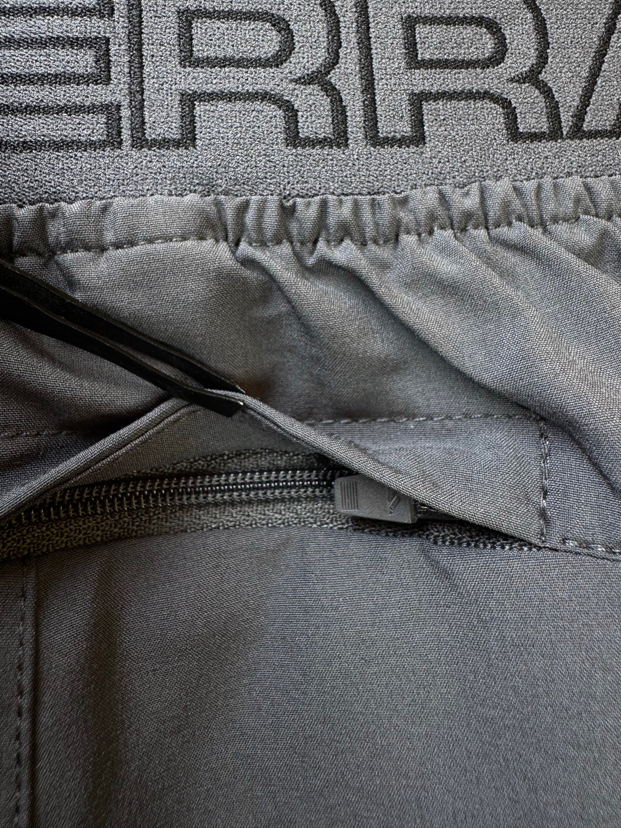 Monterrain® Waist: 28" to 30" | Grey | Hiking Shorts | Poly - Elastane | 1664 - Genuine Maal