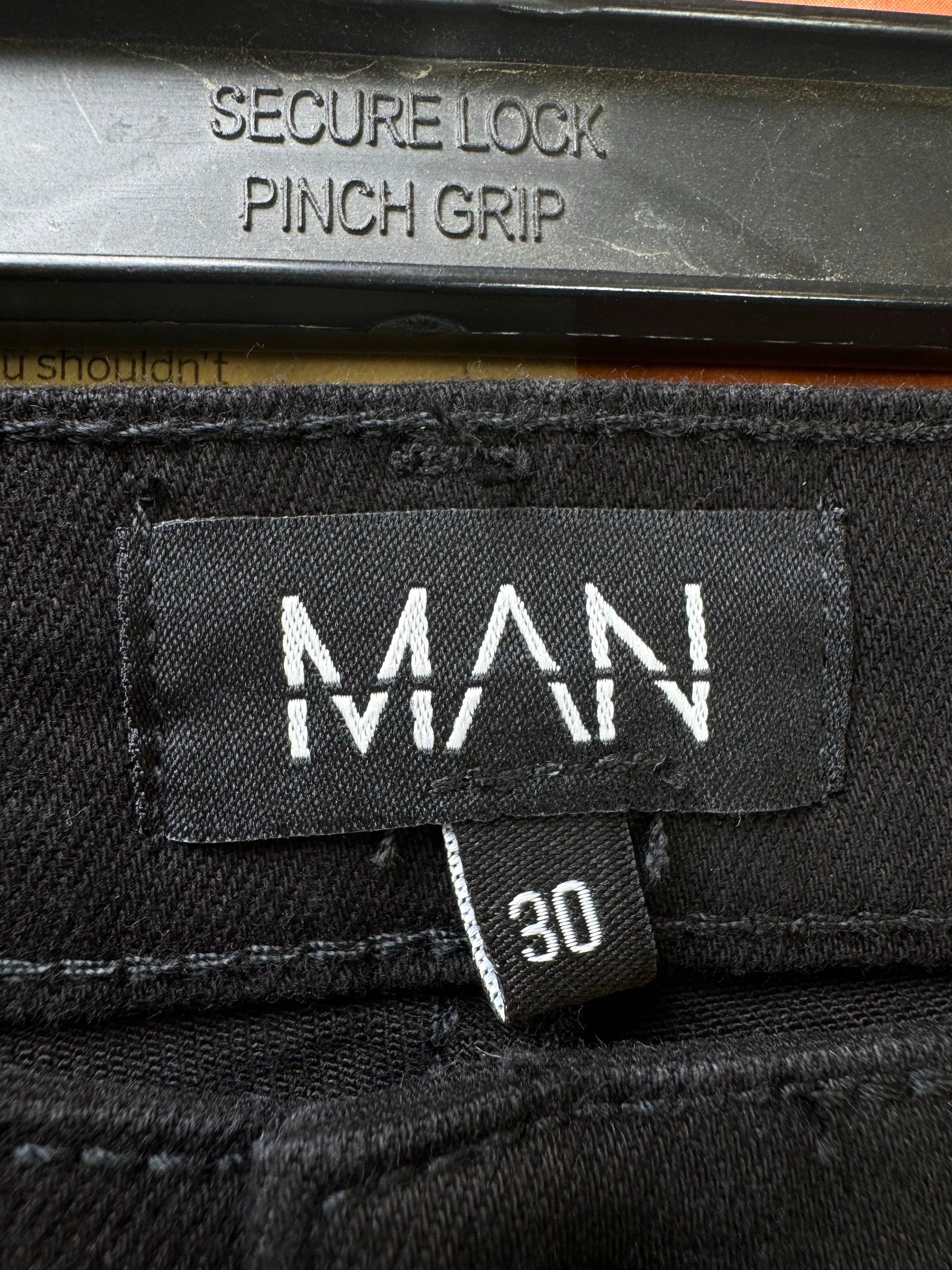 MAN® Waist: 28" to 30" | Black | Denim Shorts | Cotton - Elastane | 1674 - Genuine Maal