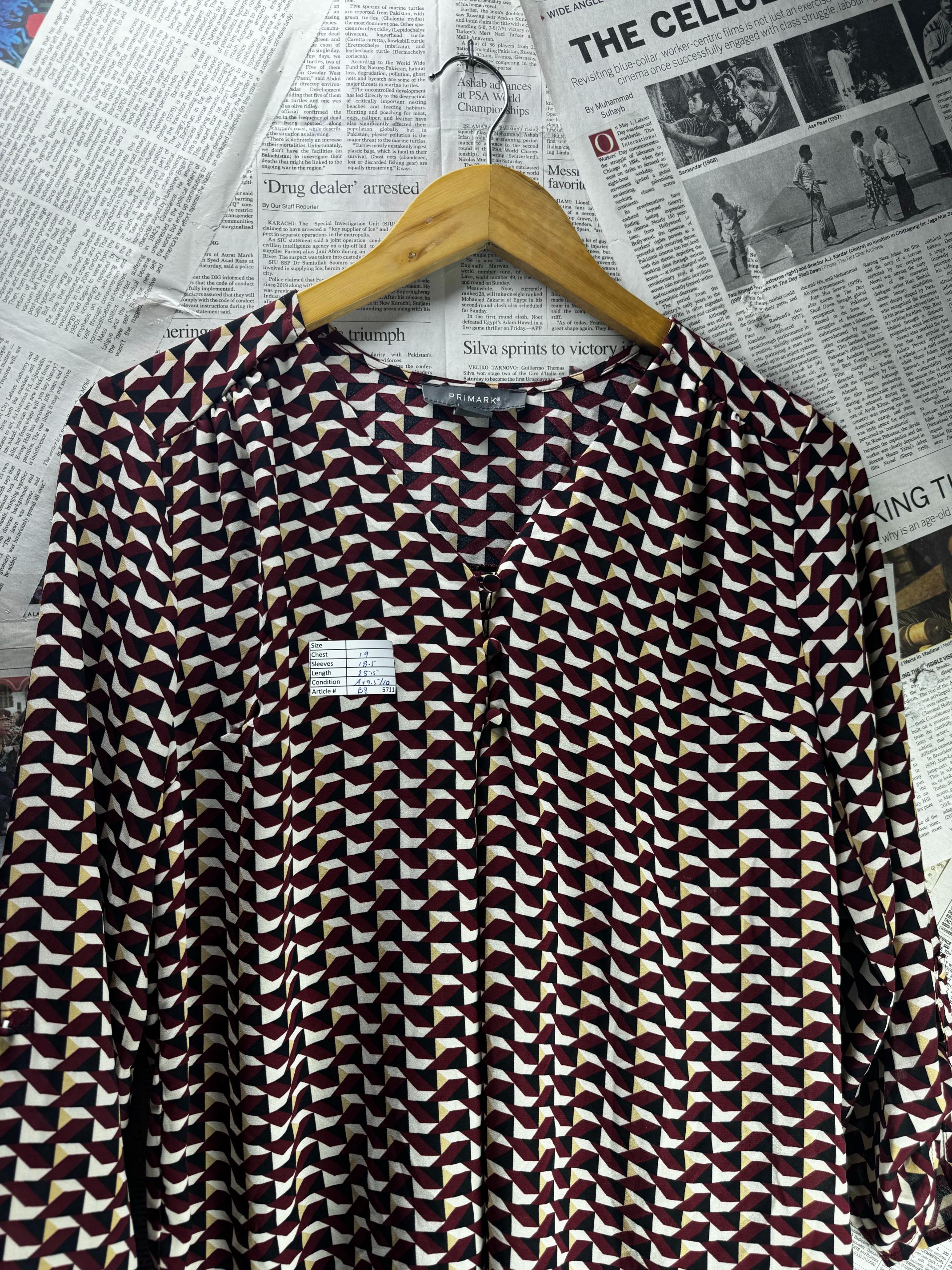 Primark® Medium | Bust: 19" | Geometrical | Shirt | B8 - 5711 - Genuine Maal