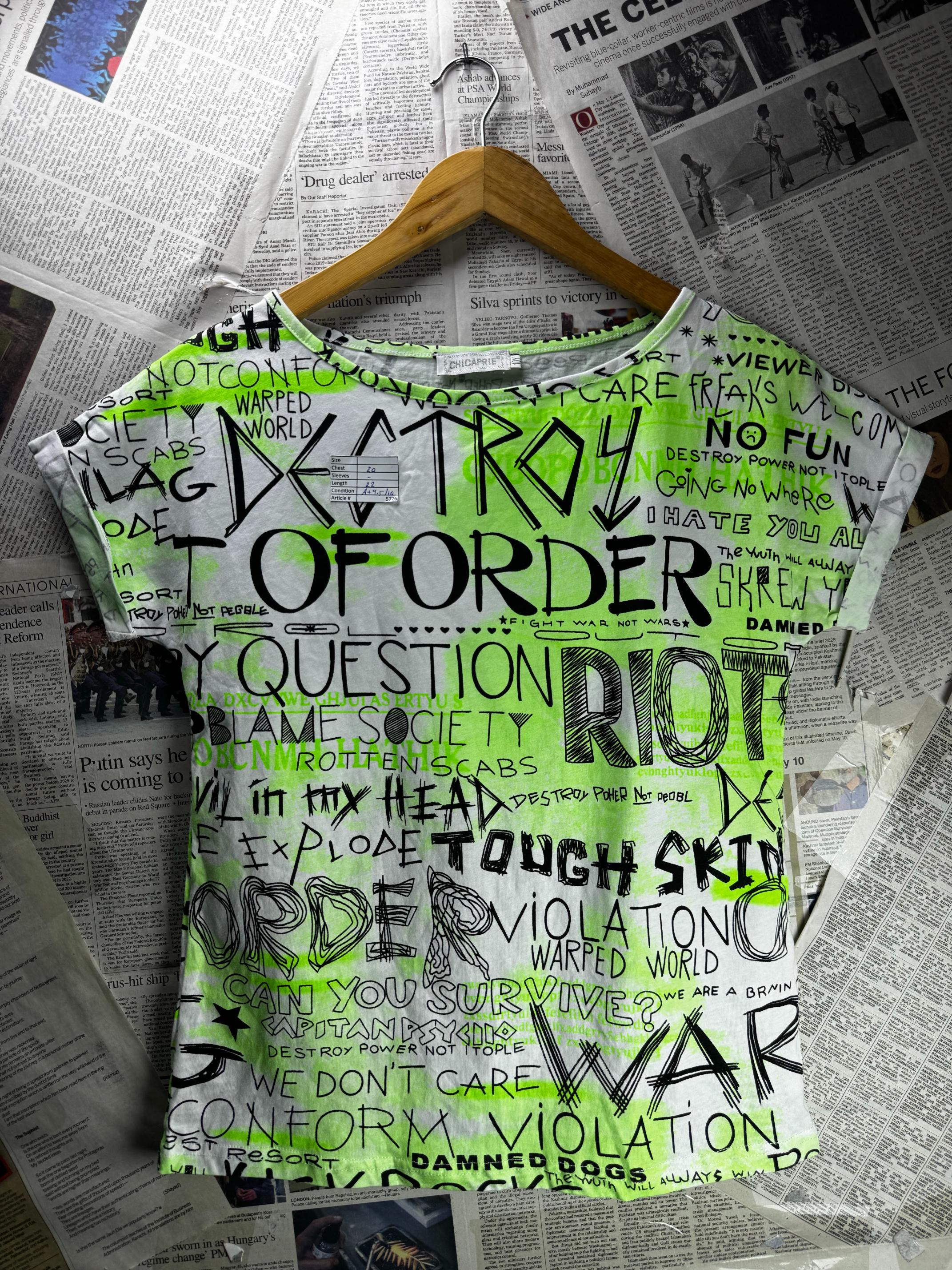 Chicaprie® Large | Bust: 20" | Doodle | T-Shirt | B8 - 5726 - Genuine Maal