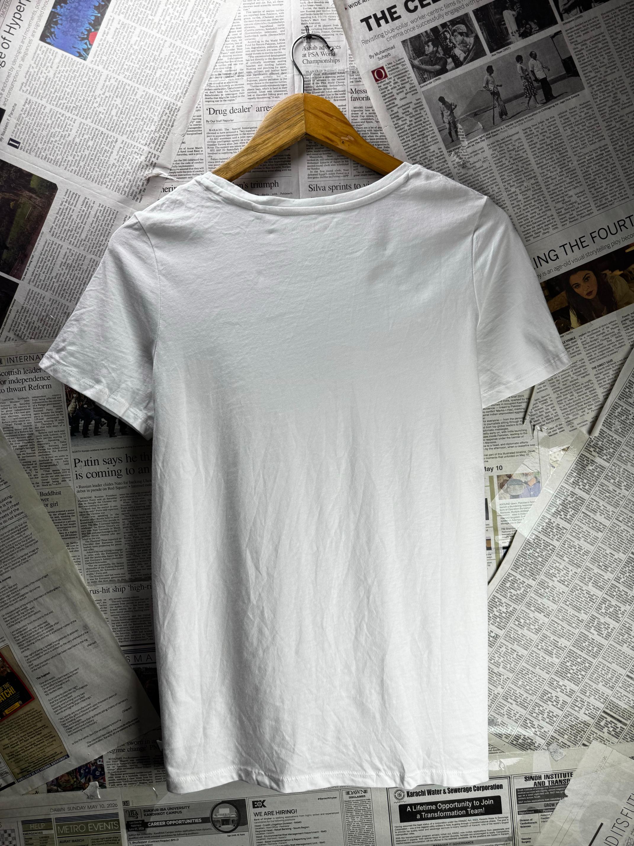 Next® Large | Bust: 20" | White | T-Shirt | B8 - 5955 - Genuine Maal