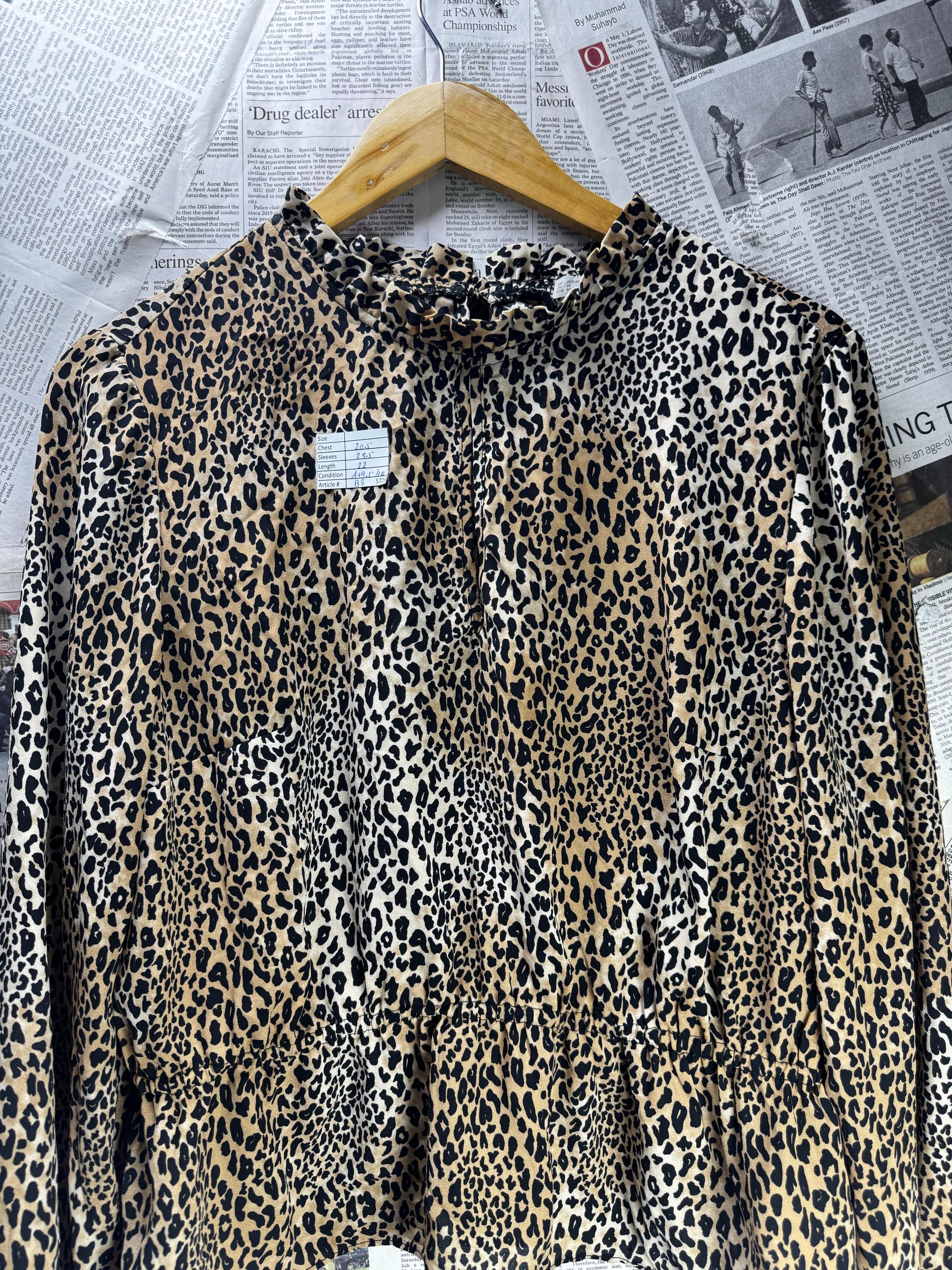 H&M® Large | Bust: 20.5" | Leopard Print | Shirt | B8 - 5728 - Genuine Maal