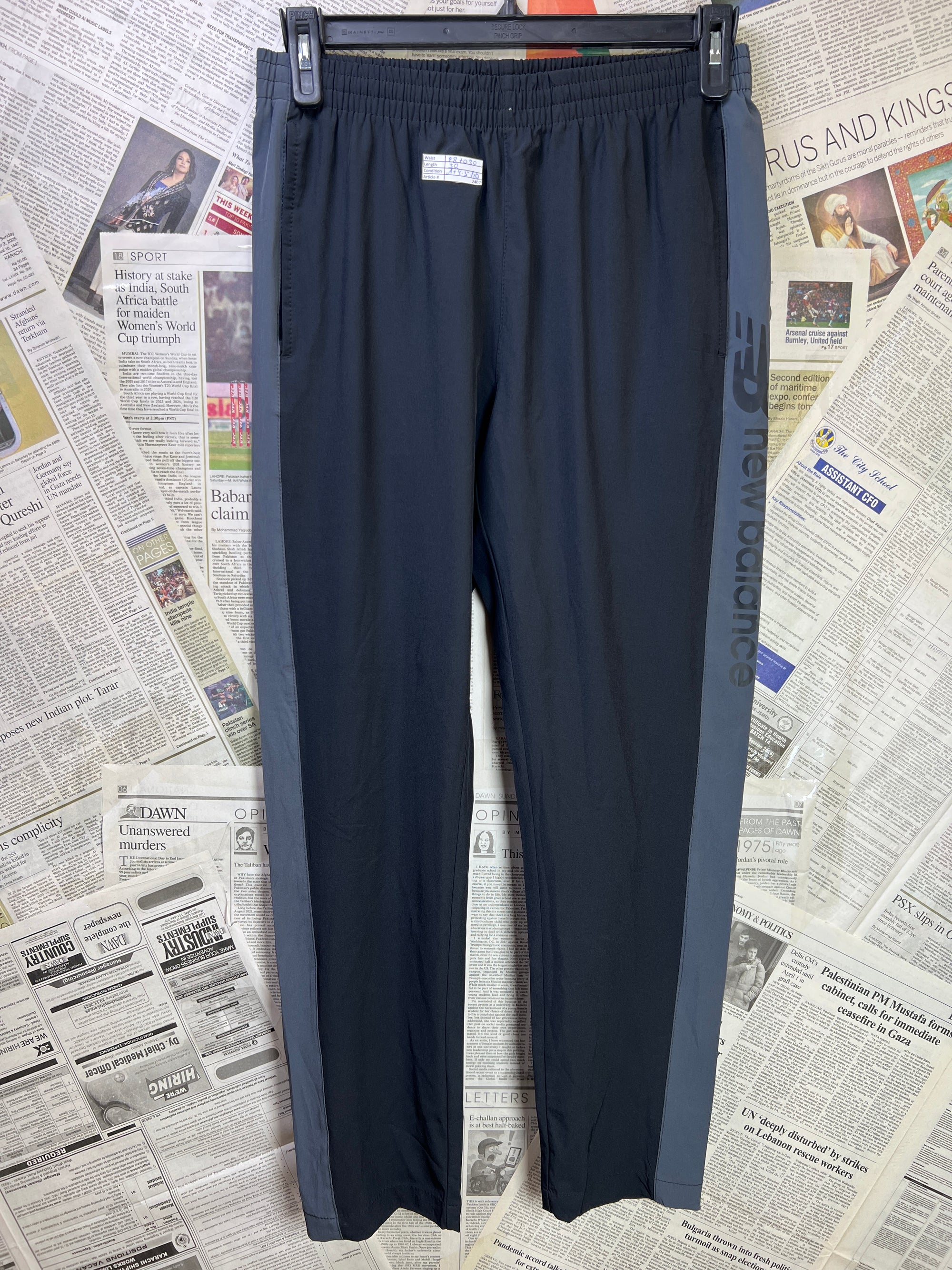 New Balance® Waist: 28" to 30" | Black | Trouser | Stretch Lining | 2407 - Genuine Maal