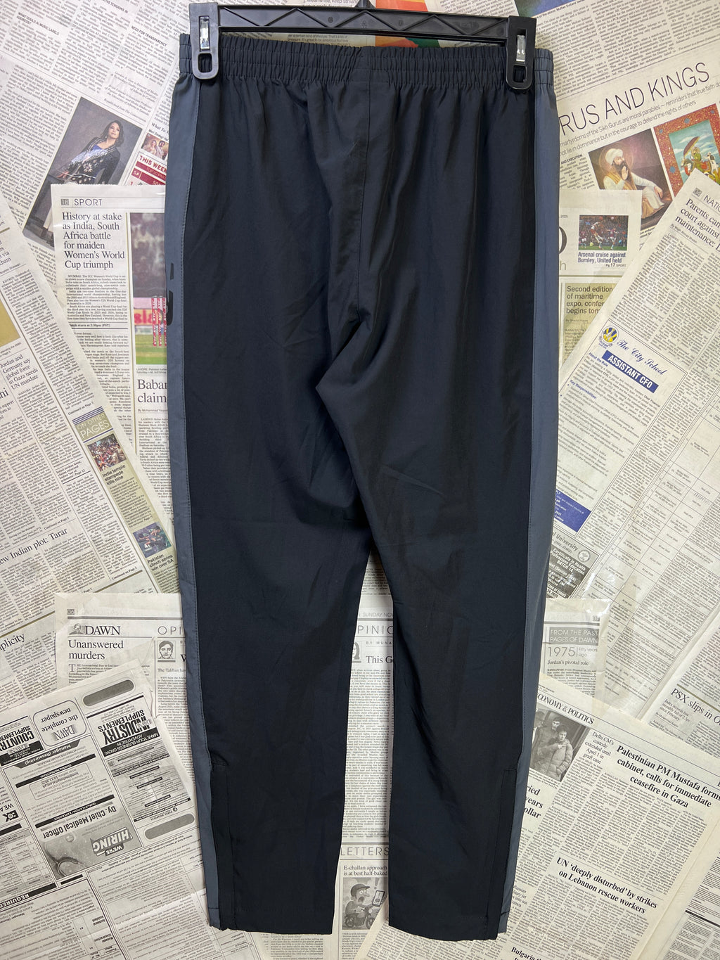 New Balance® Waist: 28" to 30" | Black | Trouser | Stretch Lining | 2407 - Genuine Maal