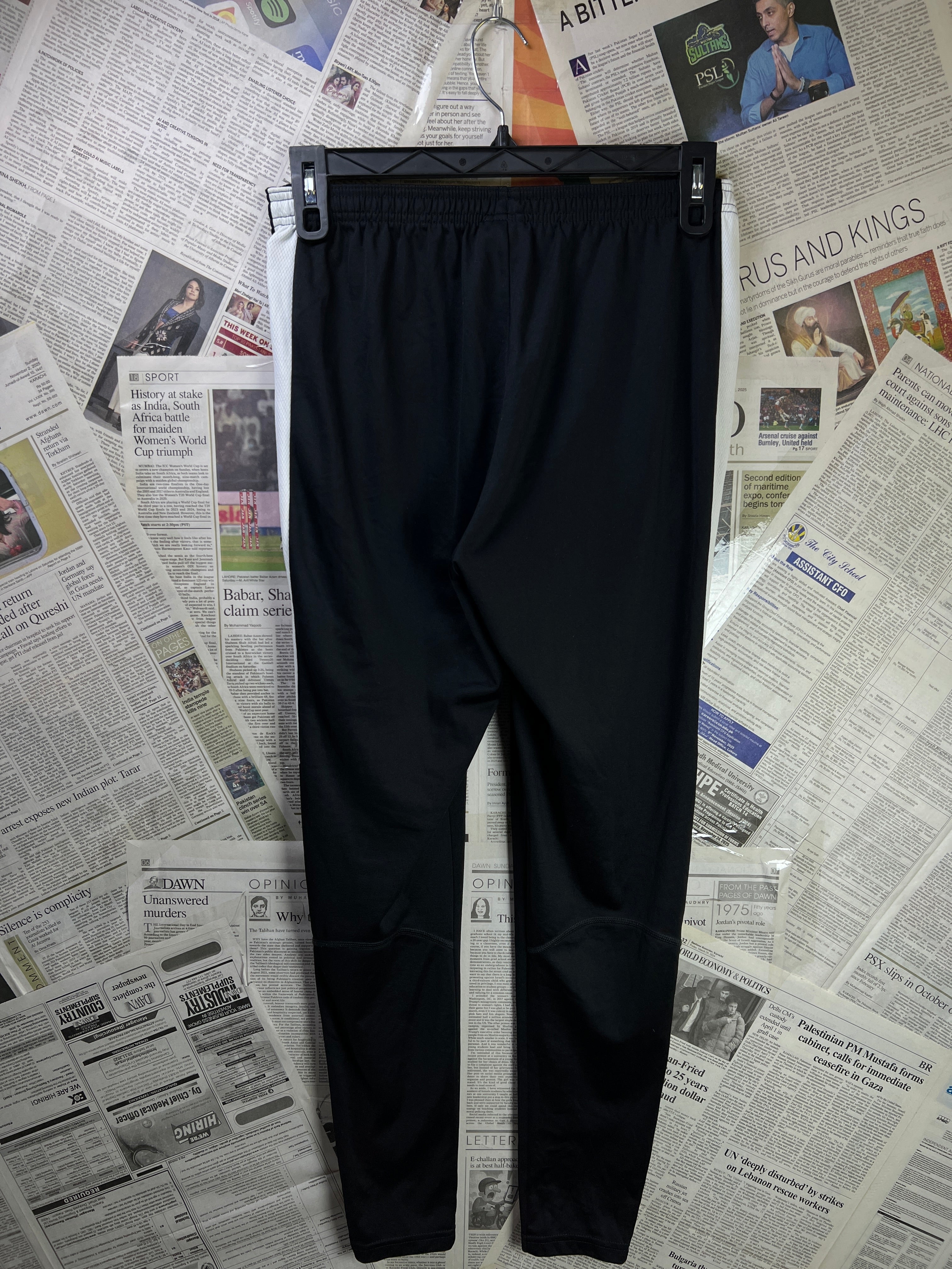 N*ke® Waist: 28" to 30" | Black | Trouser | Stretch Lining | 2429 - Genuine Maal