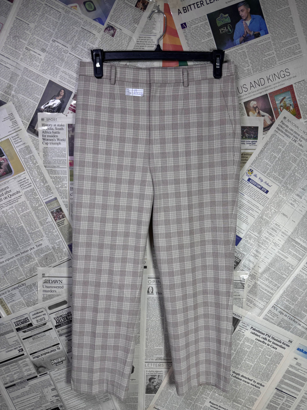 Uniqlo® Waist: 32" | Beige Check | Pant | 943 - Genuine Maal