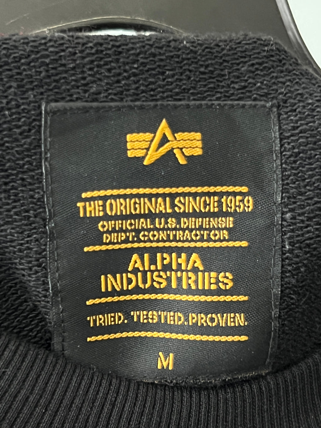 Nas*® Large | Chest: 23.5" | Black | Sweat Shirt - Genuine Maal