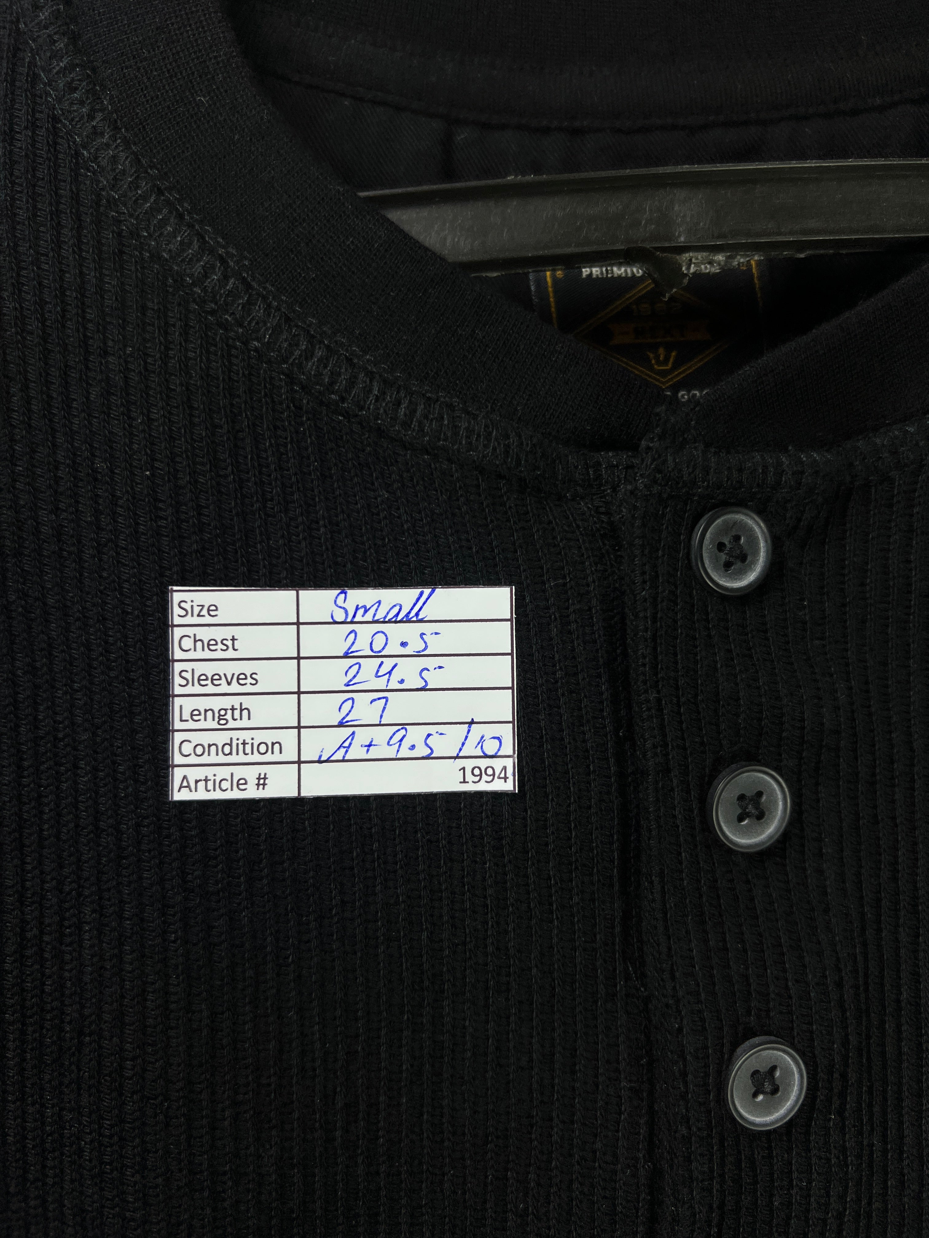 Next® Small | Chest: 20.5" | Black | Hanley Shirt | 1994 - Genuine Maal