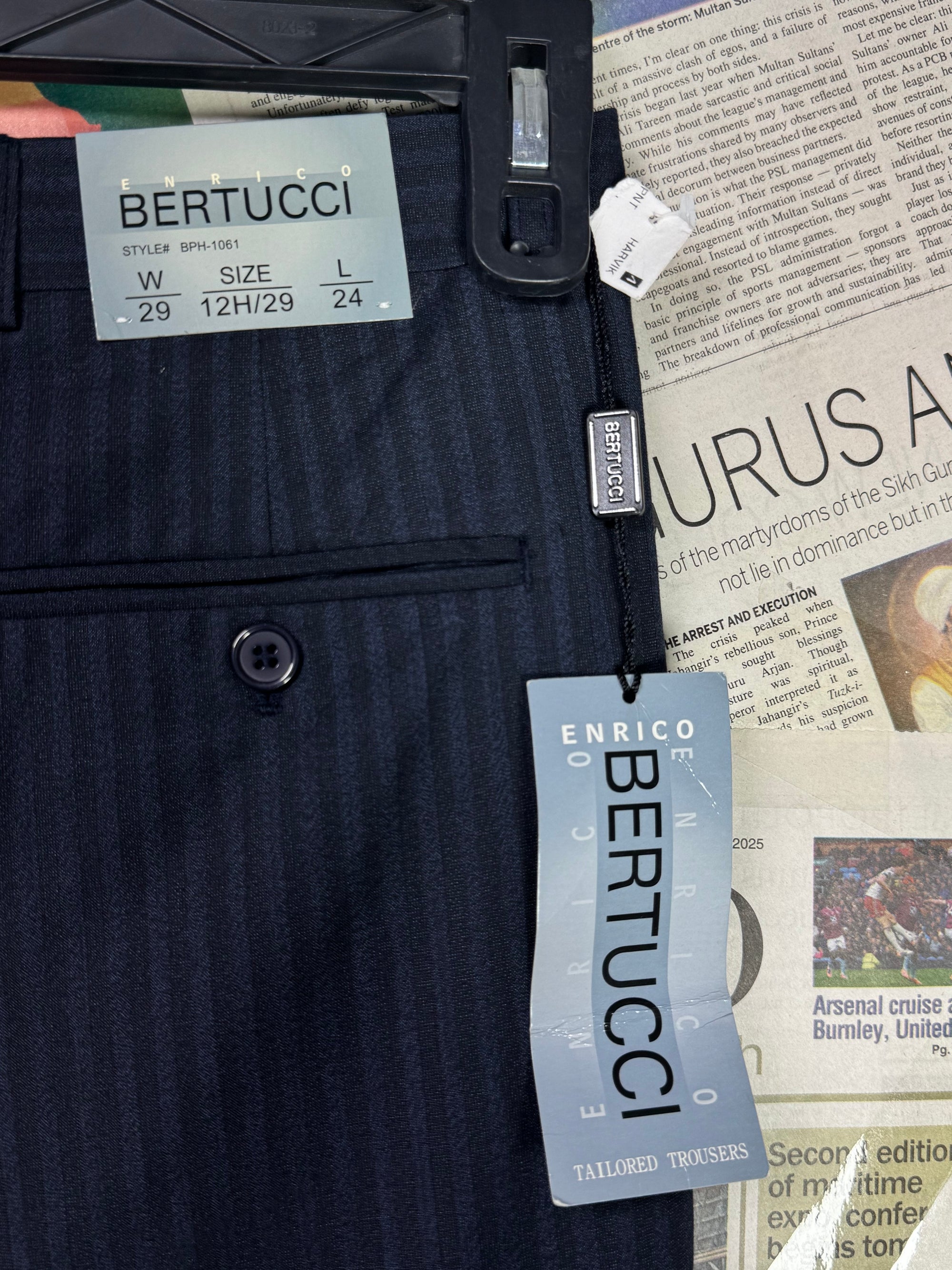Bertucci® Waist: 28" | Navy Blue | Pleated Pant | 959 - Genuine Maal