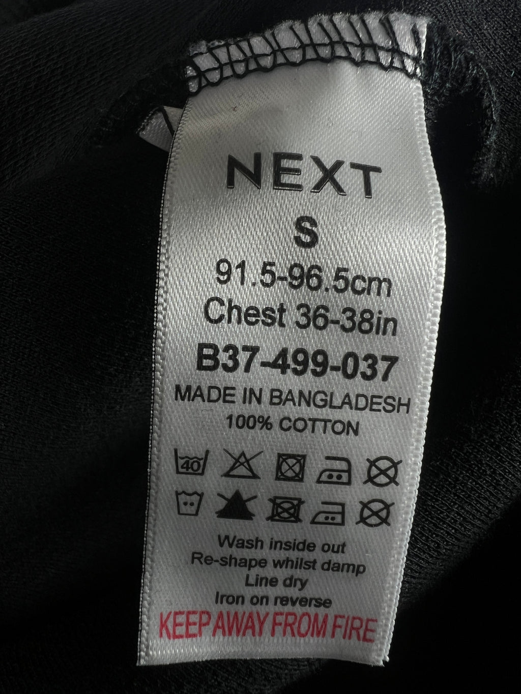 Next® Small | Chest: 20.5" | Black | Hanley Shirt | 1994 - Genuine Maal