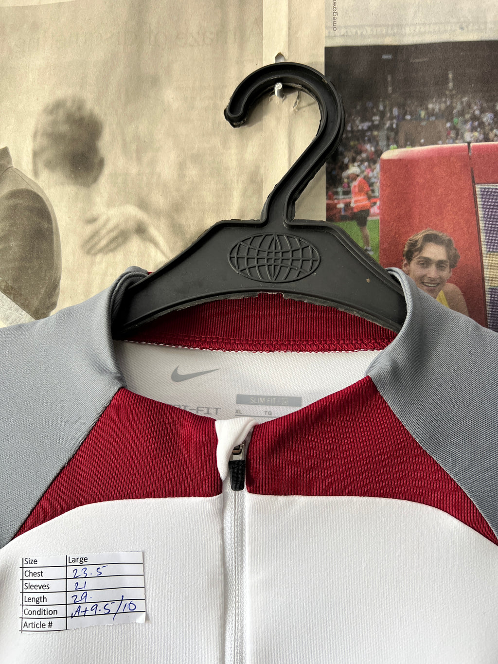 N*ke x Liverpool® Large | Chest: 23.5" | White | Quarter Zip Pullover - Genuine Maal