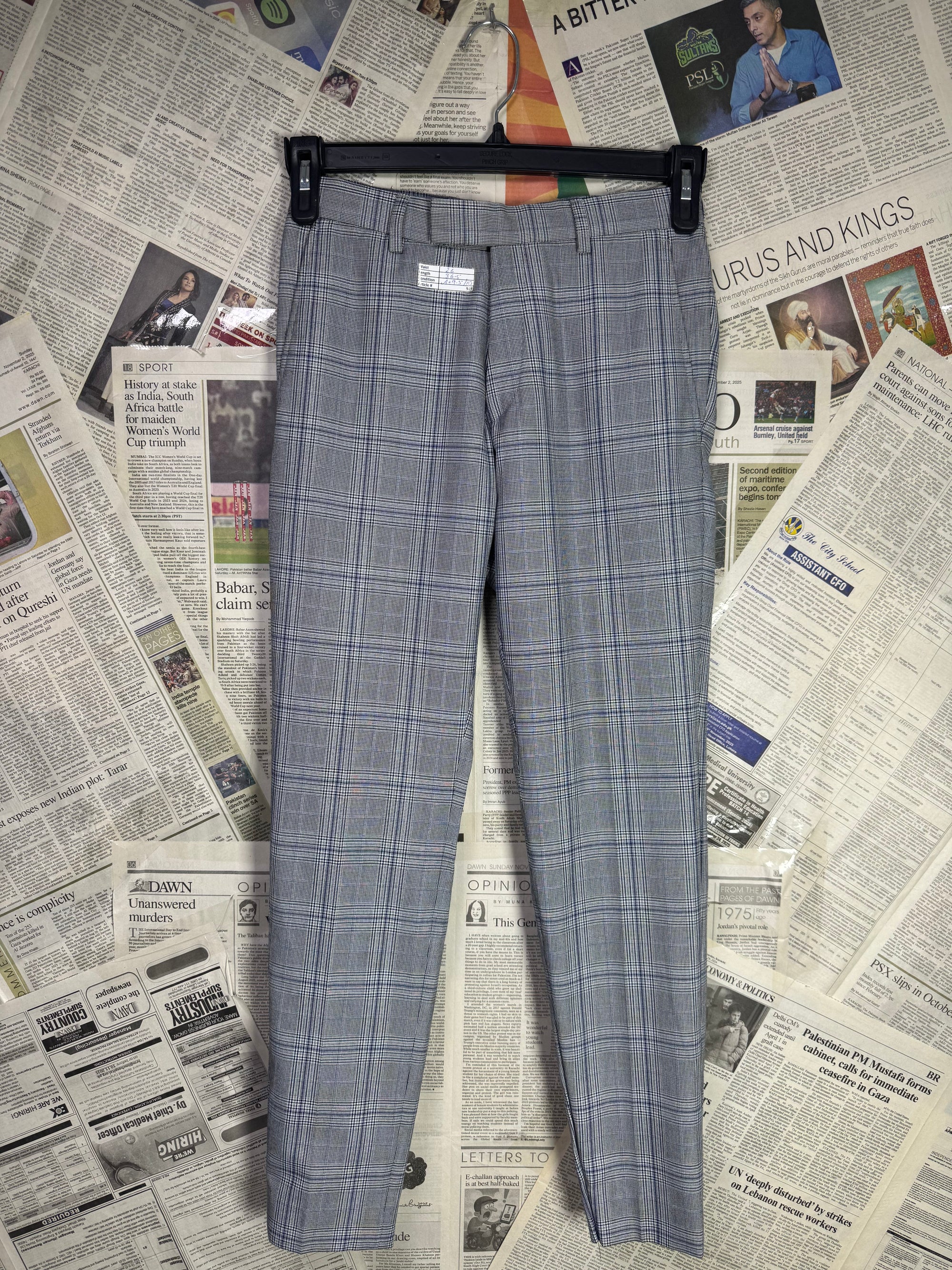 Moss® Waist: 26" | Grey Check | Pant | Fit: Slim | 928 - Genuine Maal