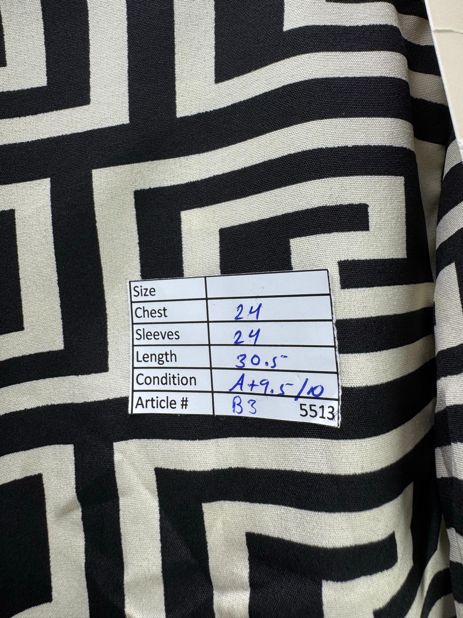Cristina Collection® XXL | Bust: 24" | Geometrical | Blouse Shirt | B3 - 5513