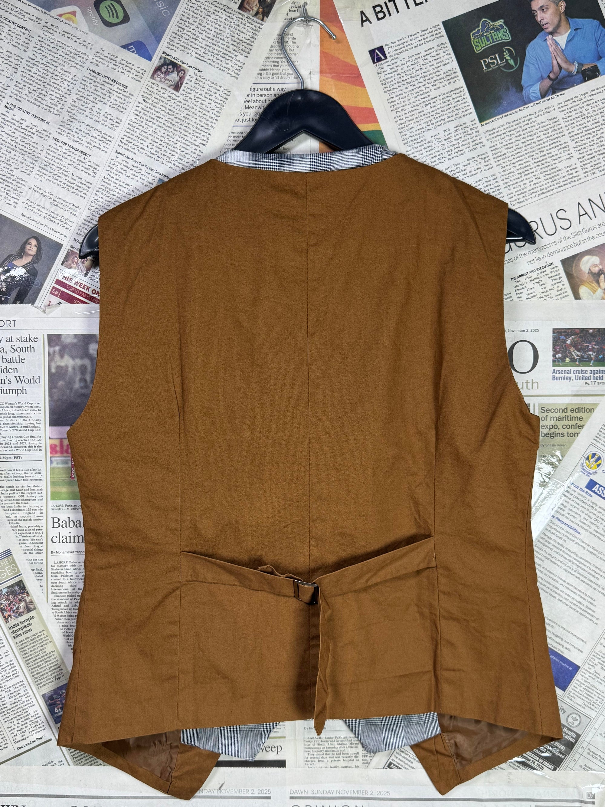 Inmur® XS | Chest: 18" | Brown with Grey Lapels | Waistcoat | 2030 - Genuine Maal