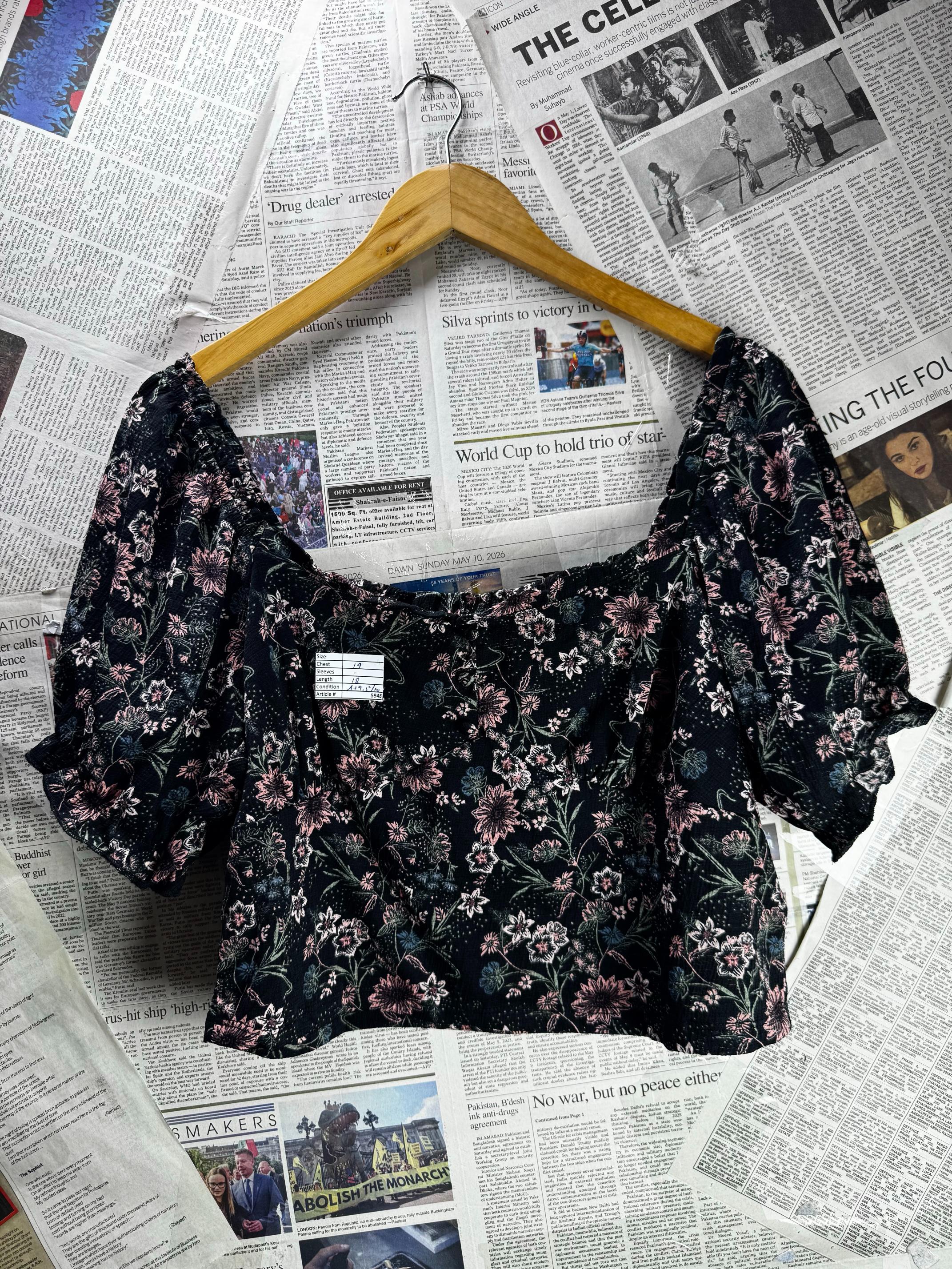 ONLY® Medium | Bust: 19" | Floral | Crop Top | B2 - 5948 - Genuine Maal