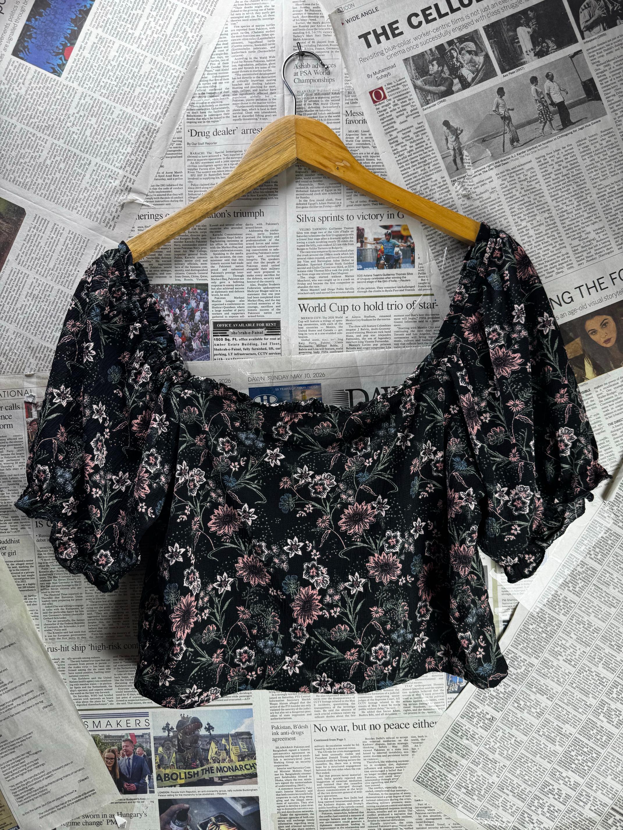 ONLY® Medium | Bust: 19" | Floral | Crop Top | B2 - 5948 - Genuine Maal