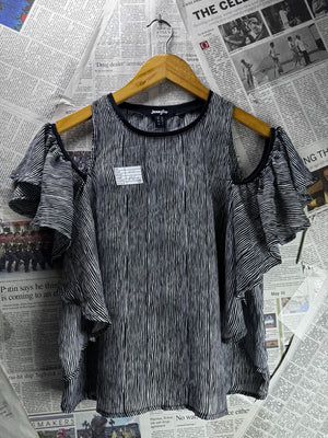 Jennyfer® XS | Bust: 11.5" | Grey Vertical Stripes | Crop Top | B2 - 5952 - Genuine Maal