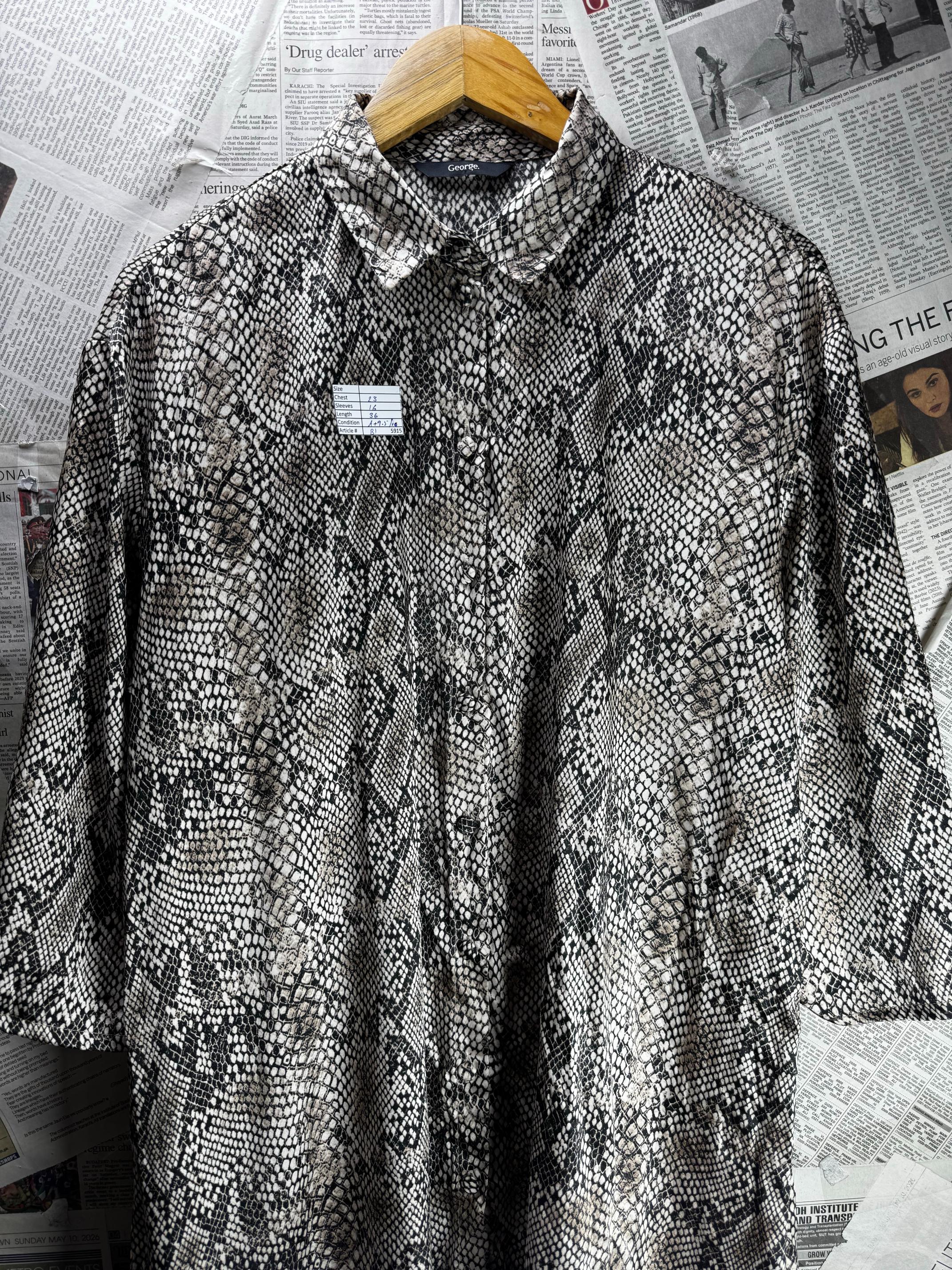 George® XXL | Bust: 23" | Snake Skin Print | Blouse Shirt | B1 - 5915 - Genuine Maal