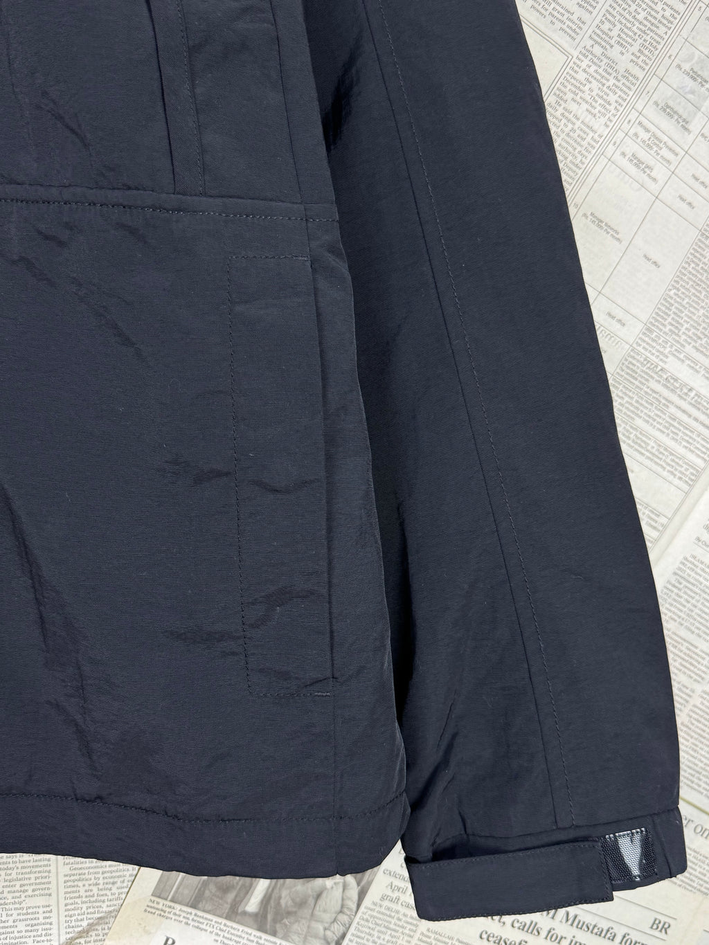 T*mmy Hilfiger® Large | Chest: 23.5" | Parka Jacket | 2038 - Genuine Maal