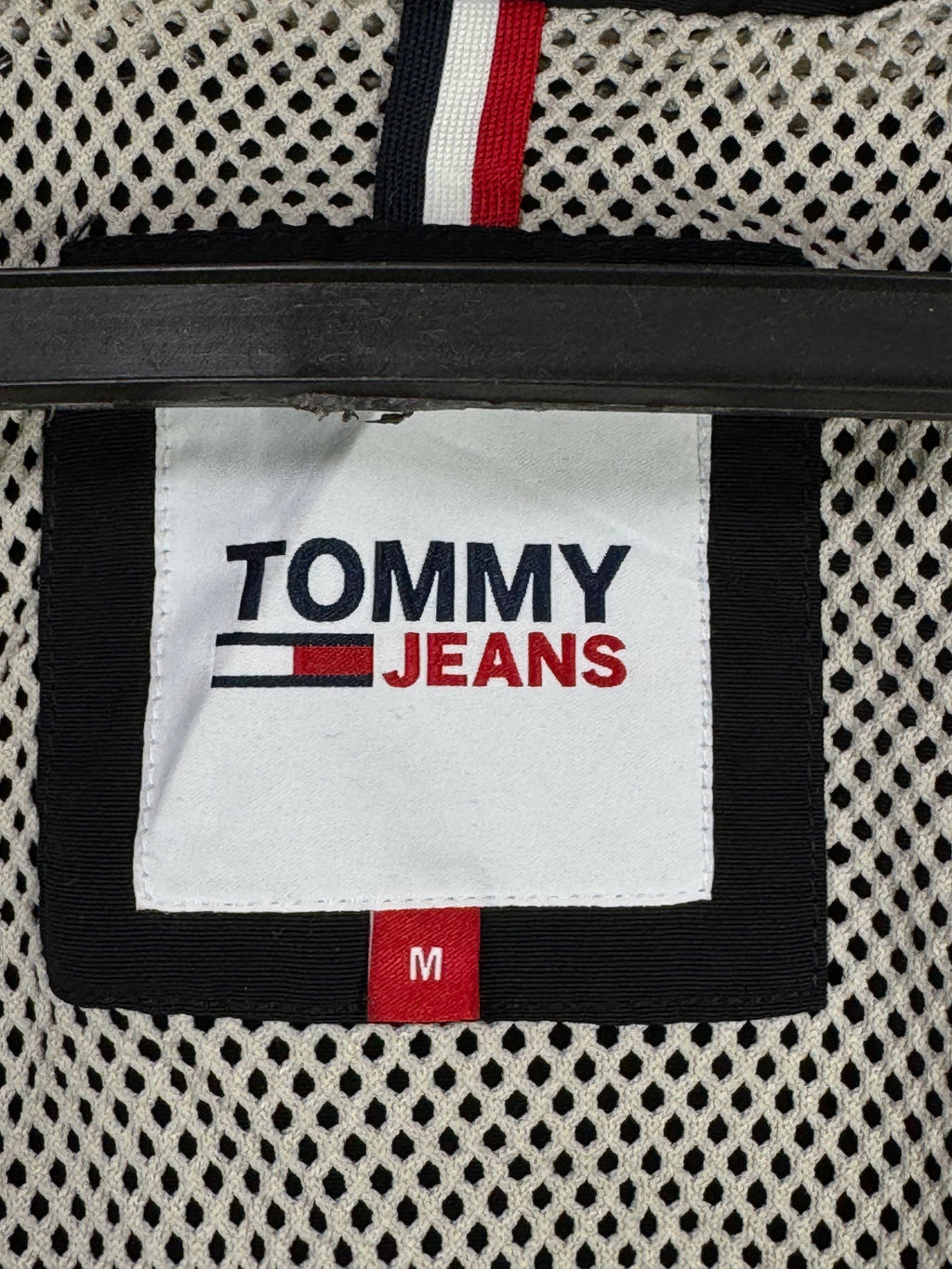 T*mmy Hilfiger® Large | Chest: 23.5" | Parka Jacket | 2038 - Genuine Maal